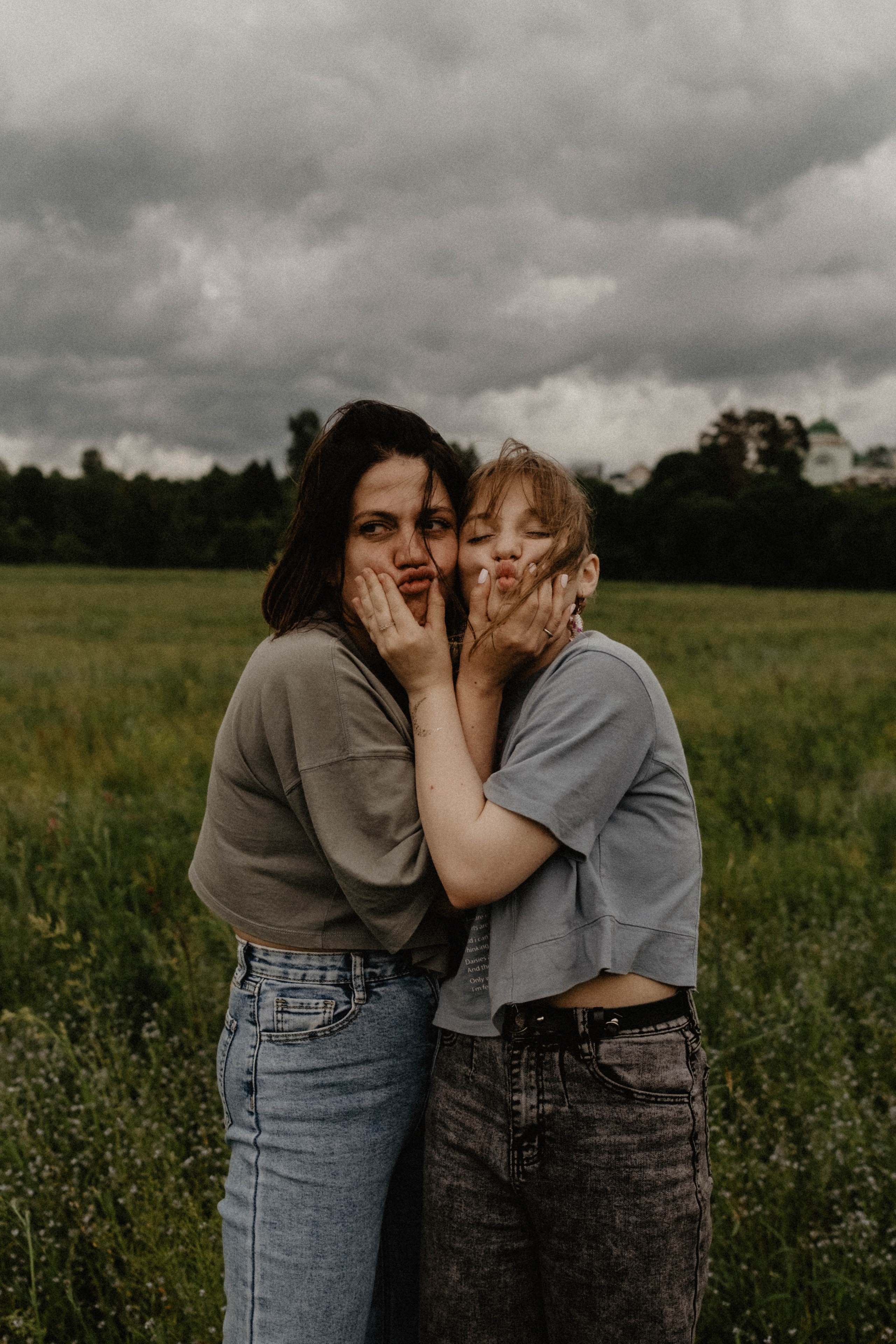 Тома, Толя, Ева и Марк. Свадебный фотограф Оля Григунова