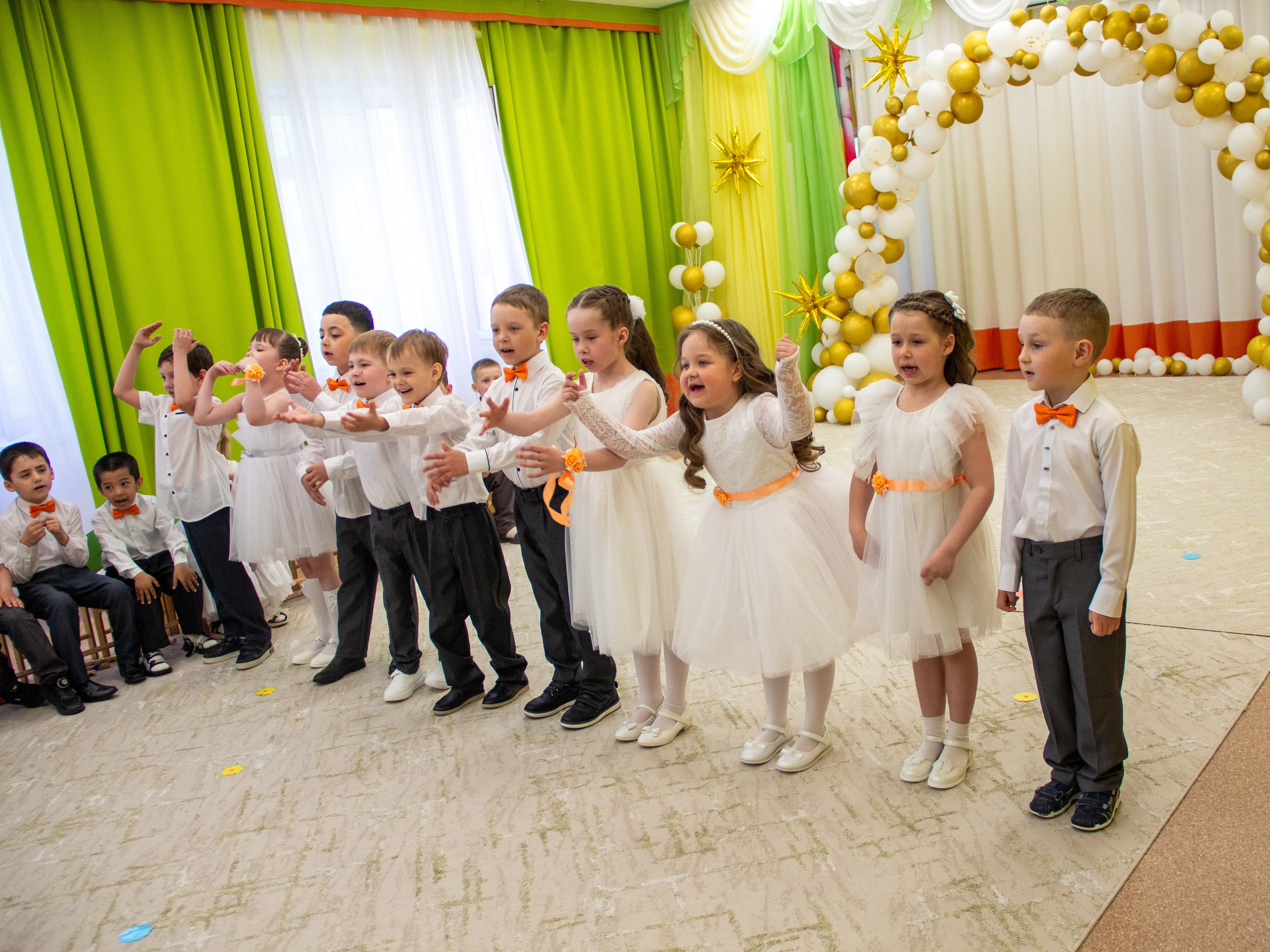 Report: выпускной в д/с «Динамика». Фотограф в Перми Любовь Огородова | Авторские туры