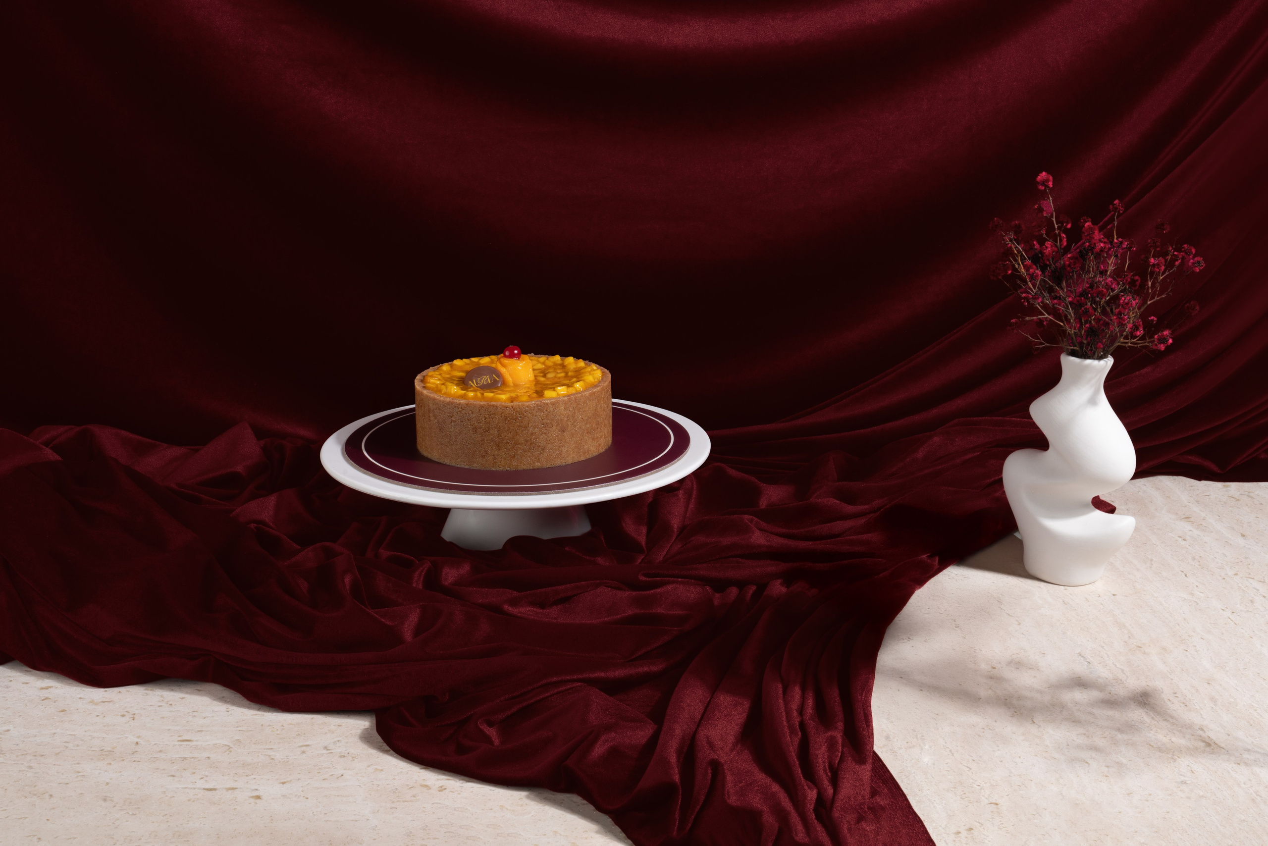 Auria (Commercial retouch). Илья Игнатченко — фотограф, ретушер