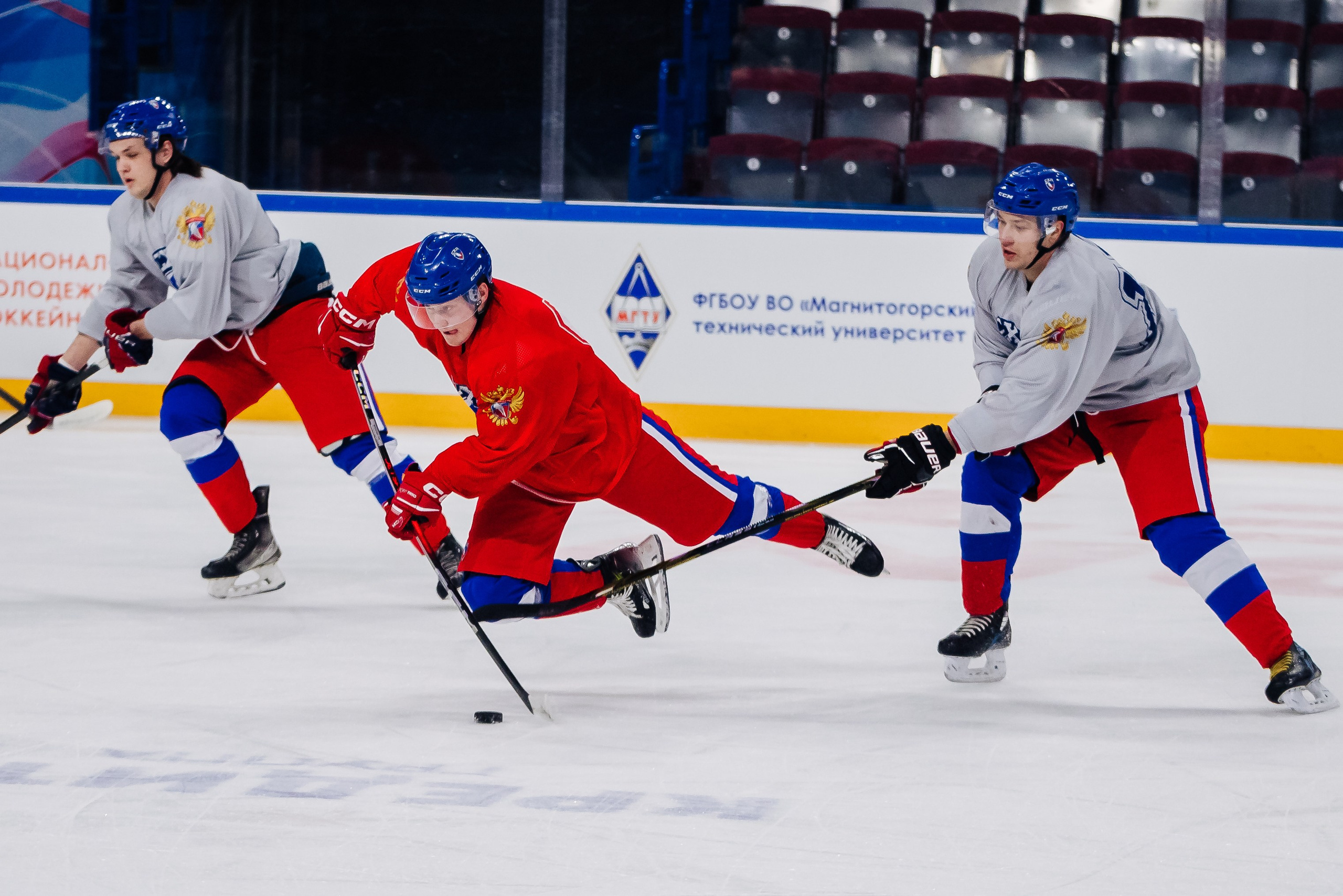 Тренировка сборной СХЛ // 14.02.25. Денис Прохоров Фотограф в г. Магнитогорск