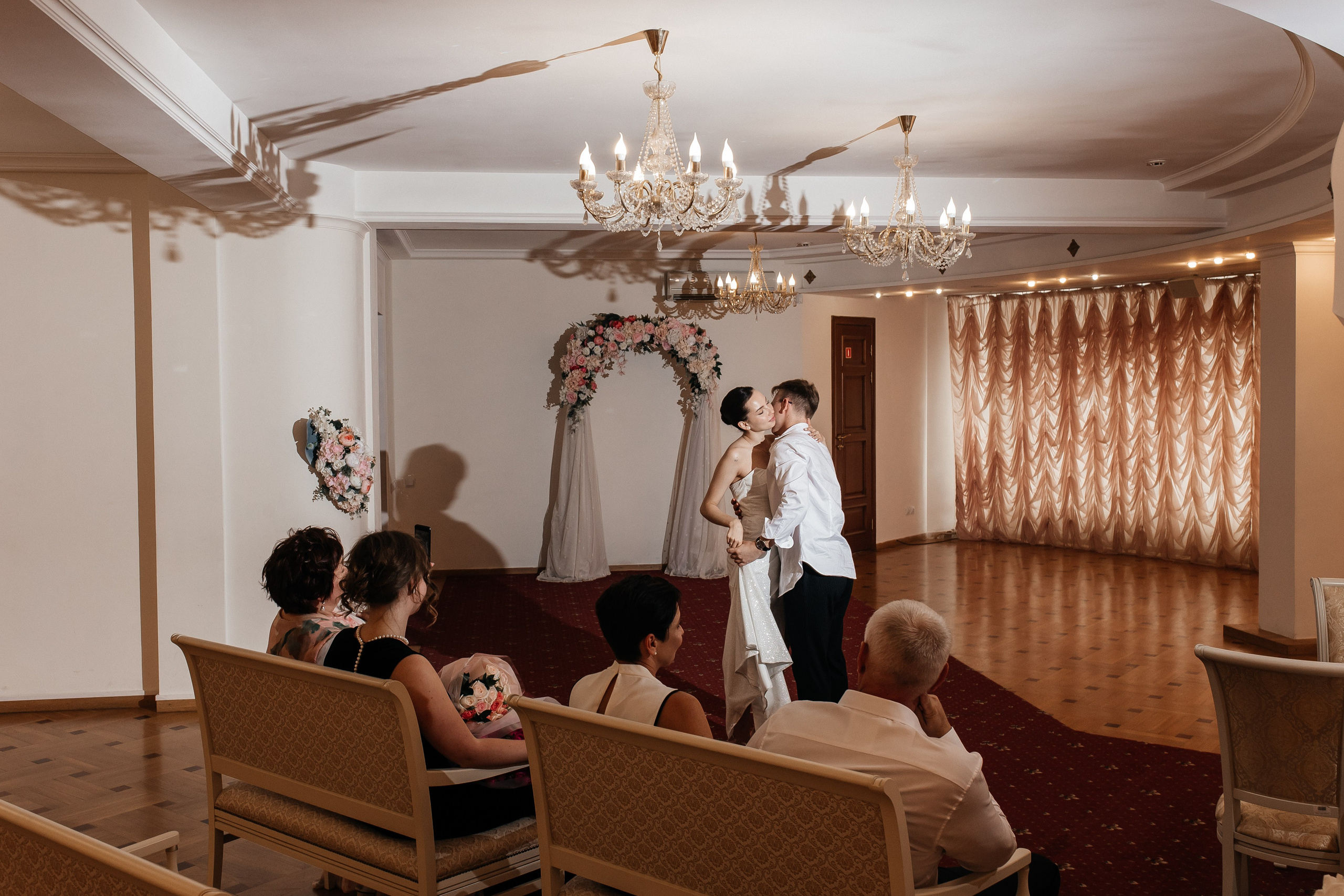 Полина и Леонид 2023. Свадебный и портретный фотограф Алина Иванова. Екатеринбург-Москва