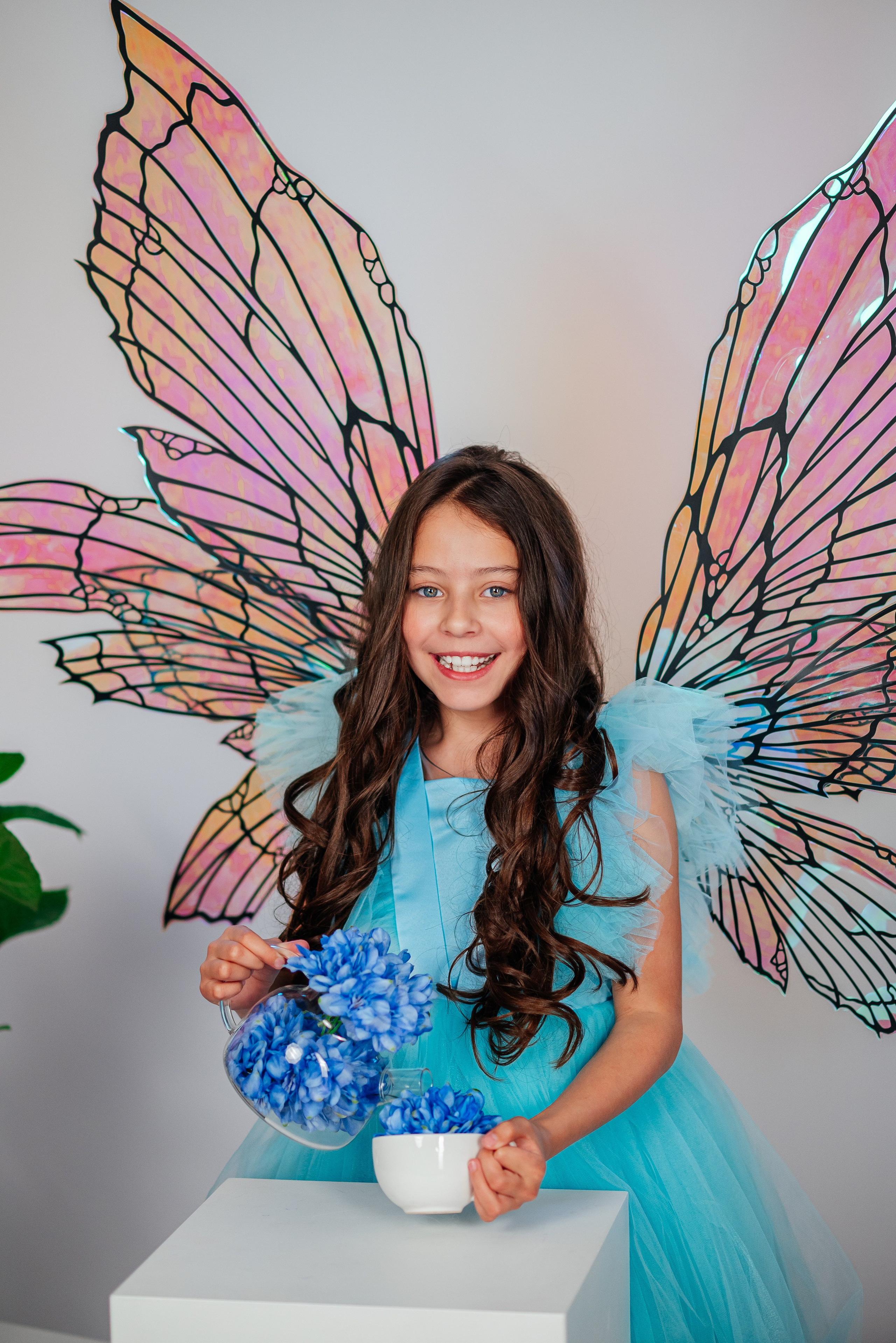 Вероника и гортензии. Семейный фотограф в Краснодаре