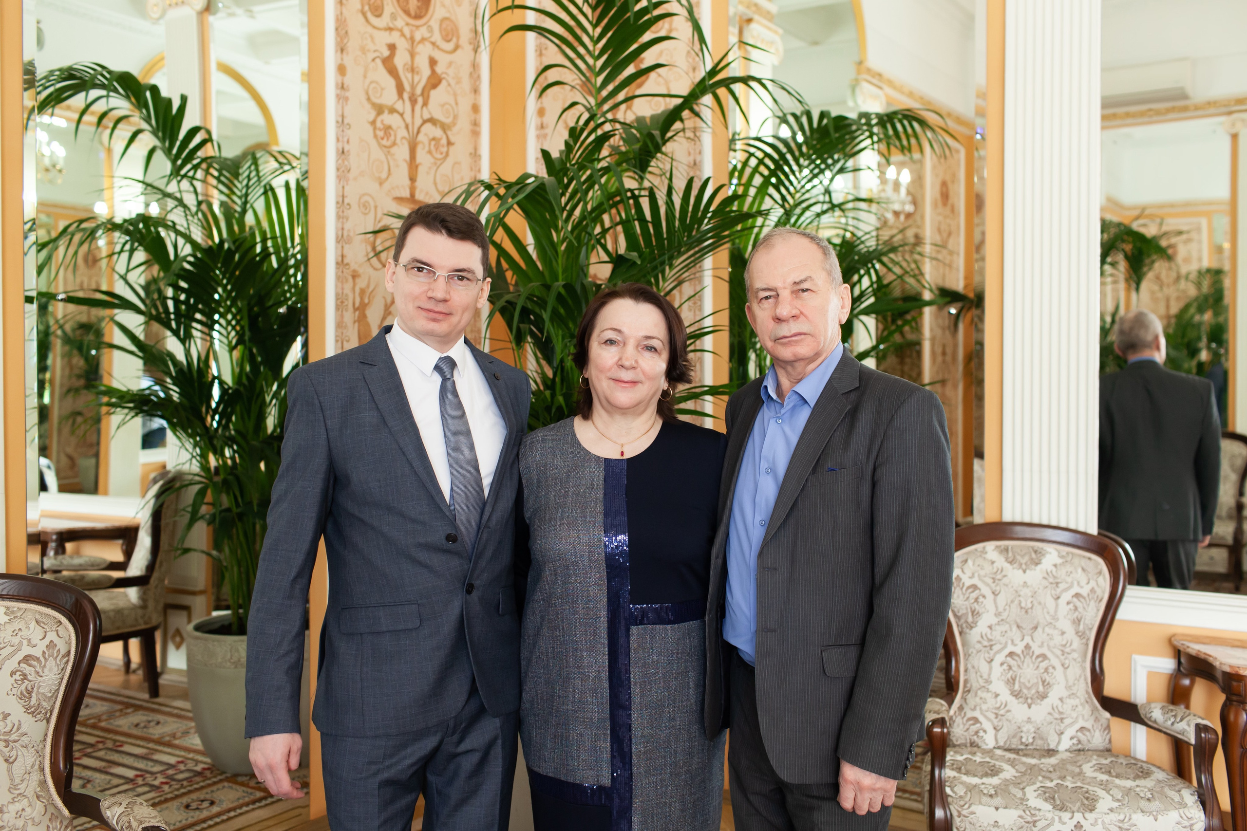 Съемка регистрации в Грибоедовском ЗАГСе. Фотографы в Москве Светлана Устинова и Сергей Грачев