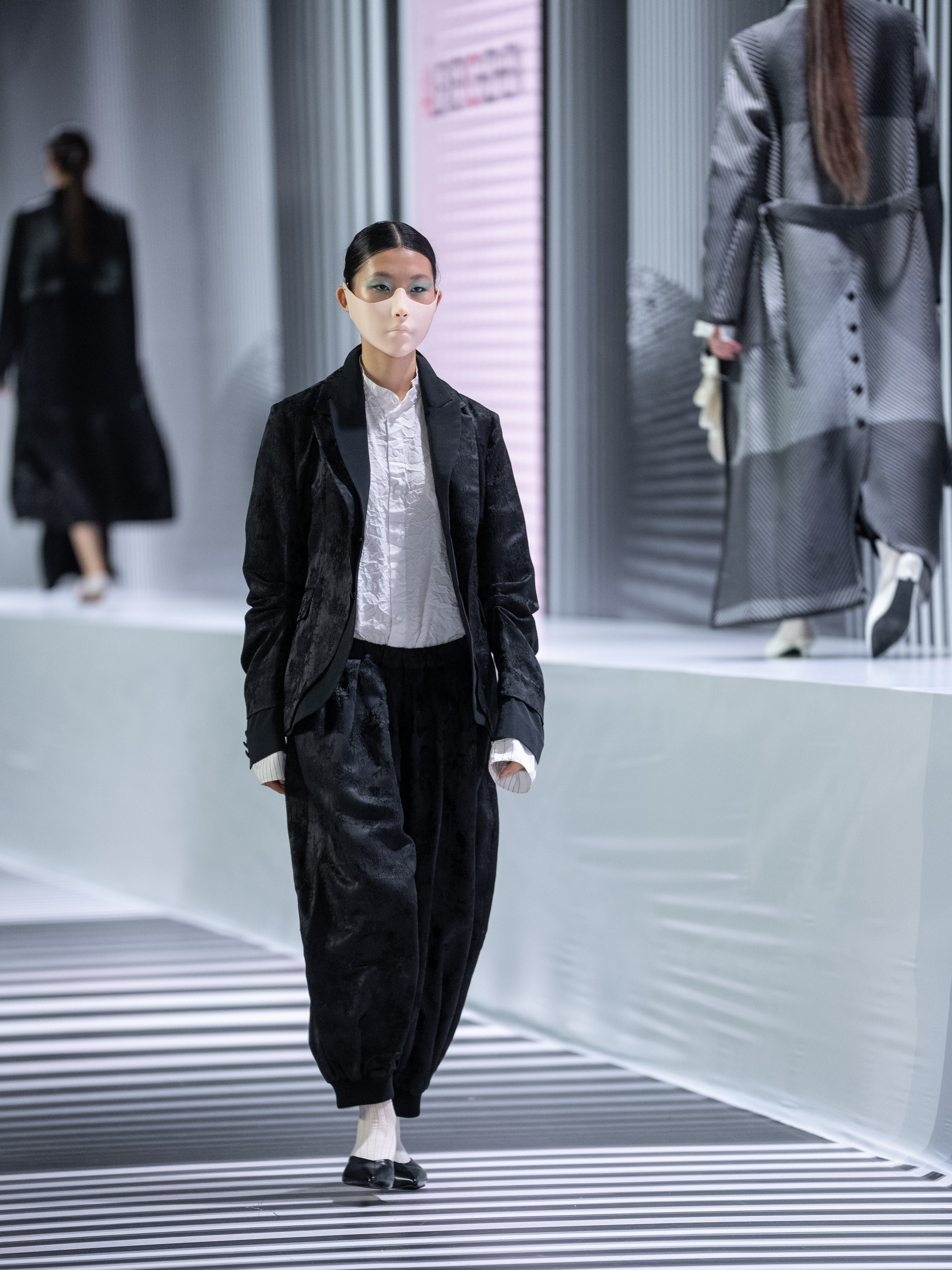 Alexey CHZHEN. Сайт Алматинского НЮ АРТ, будуар и фэшн фотографа Дениса Карпенко