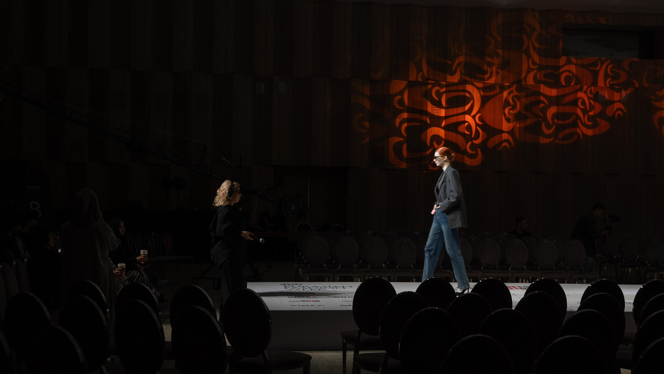 EURASIAN FASHION WEEK Nackstage Day 2