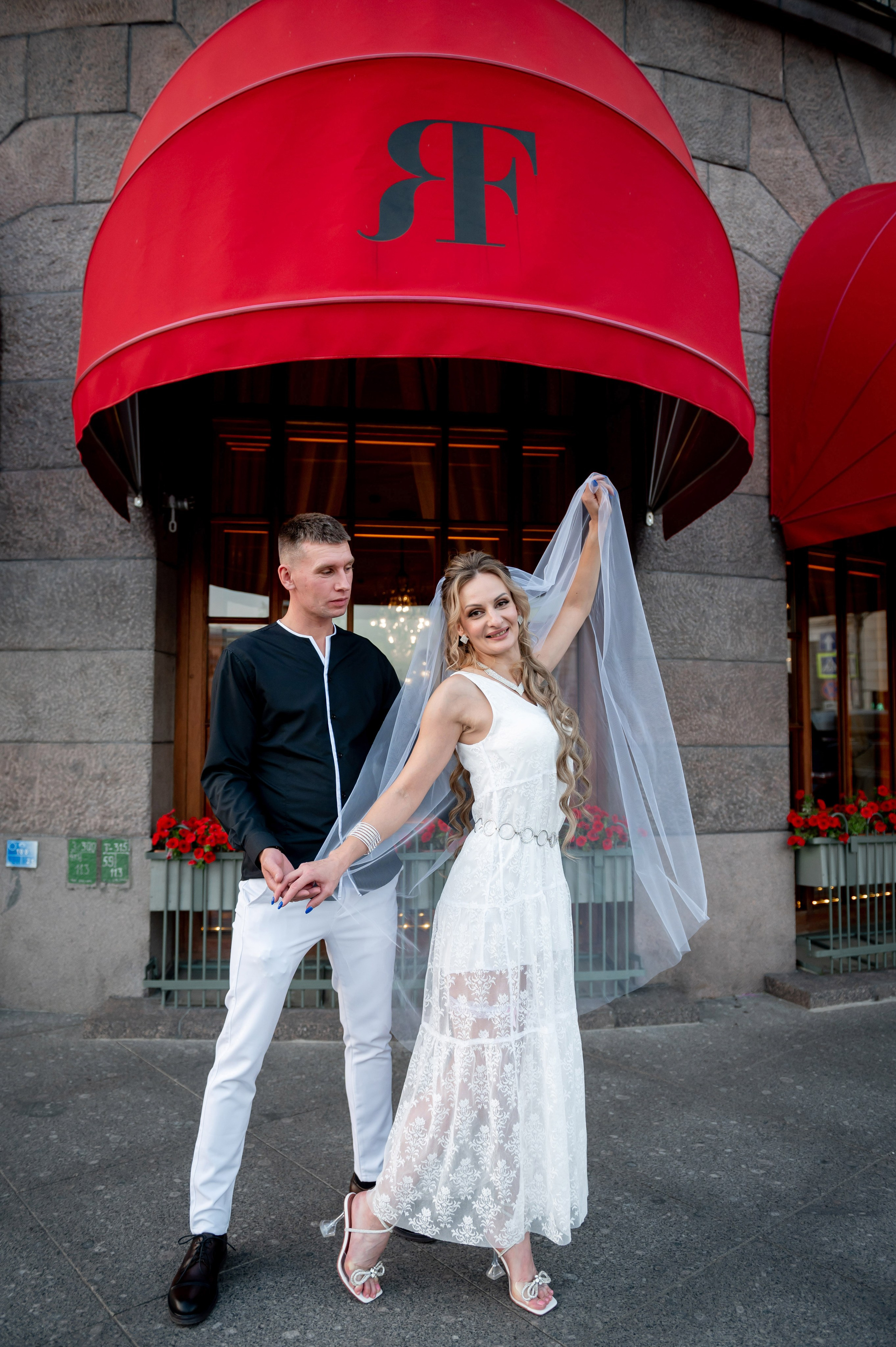 Екатерина и Андрей (свадебная фотосессия в вечернем Петербурге). Портретный, семейный и свадебный фотограф в Санкт-Петербурге и в Пушкине Ширяев Денис