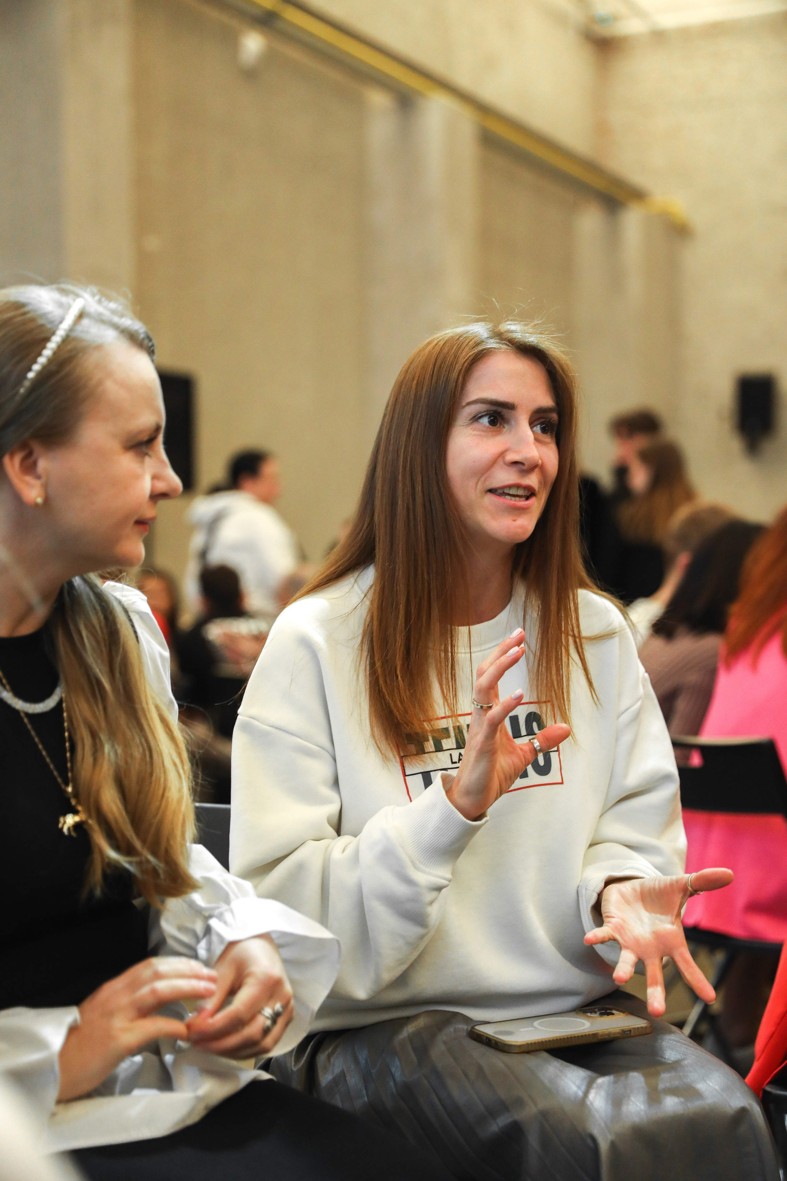 БИЗНЕС ФАКТ. Photographer Viktoriya Markushina «My world throug»