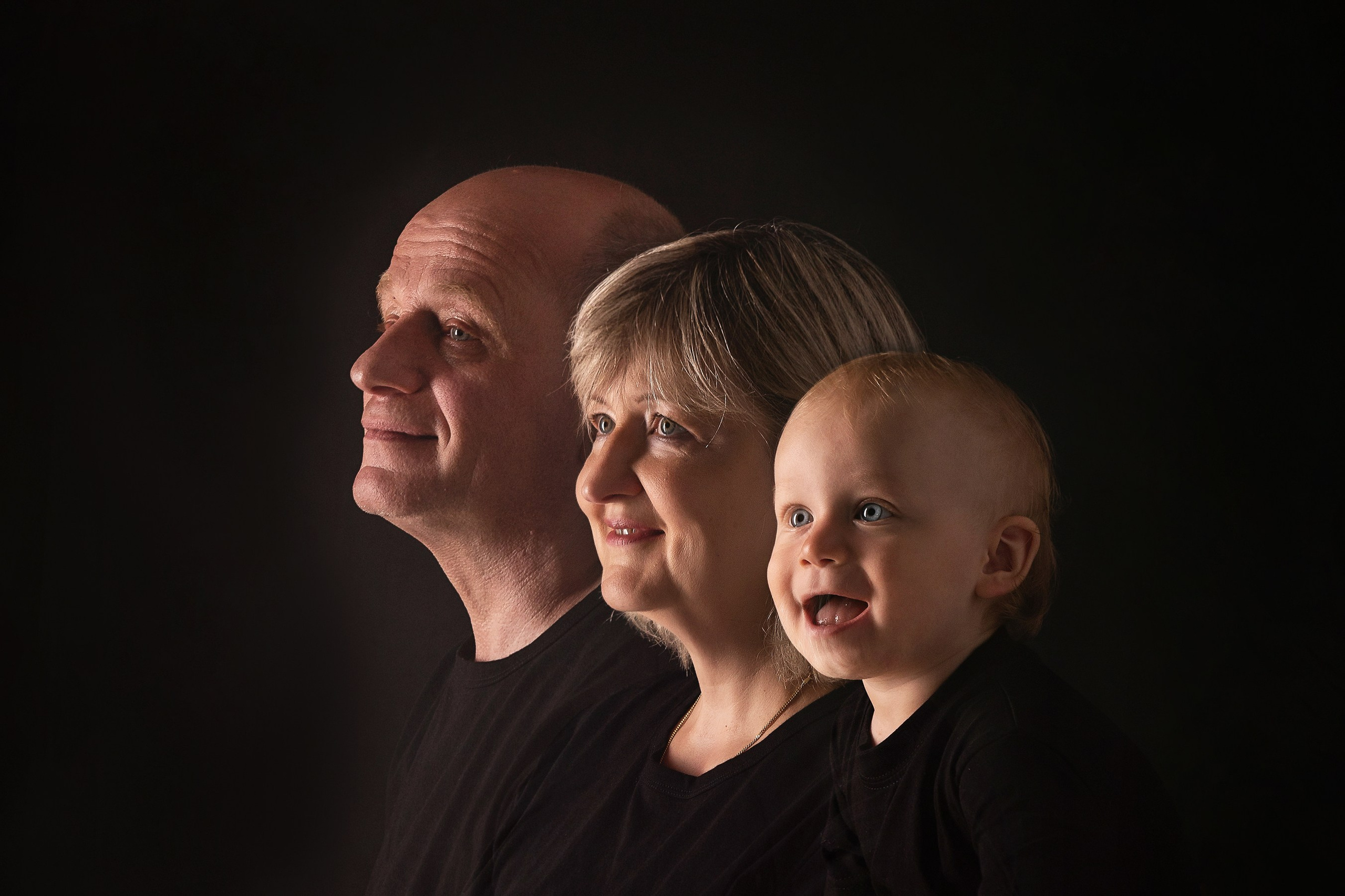 Портрет поколений. ФОТОГРАФ НА ГОДИК, БЕРЕМЕННОСТИ, НОВОРОЖДЕННЫХ, КРЕЩЕНИЯ МОСКВА