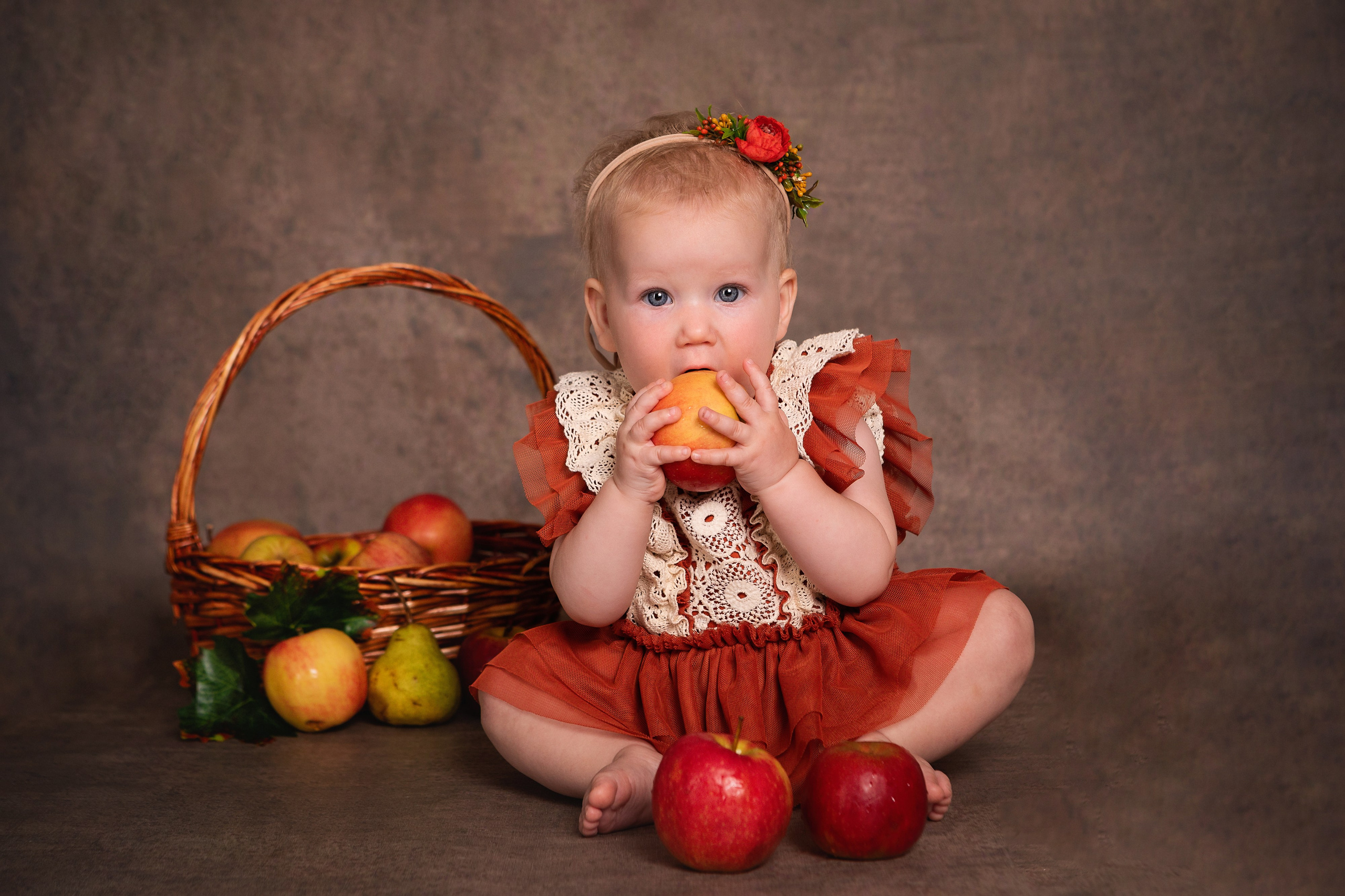 Фотопроект «Осень 2025». ФОТОГРАФ НА ГОДИК, БЕРЕМЕННОСТИ, НОВОРОЖДЕННЫХ, КРЕЩЕНИЯ МОСКВА