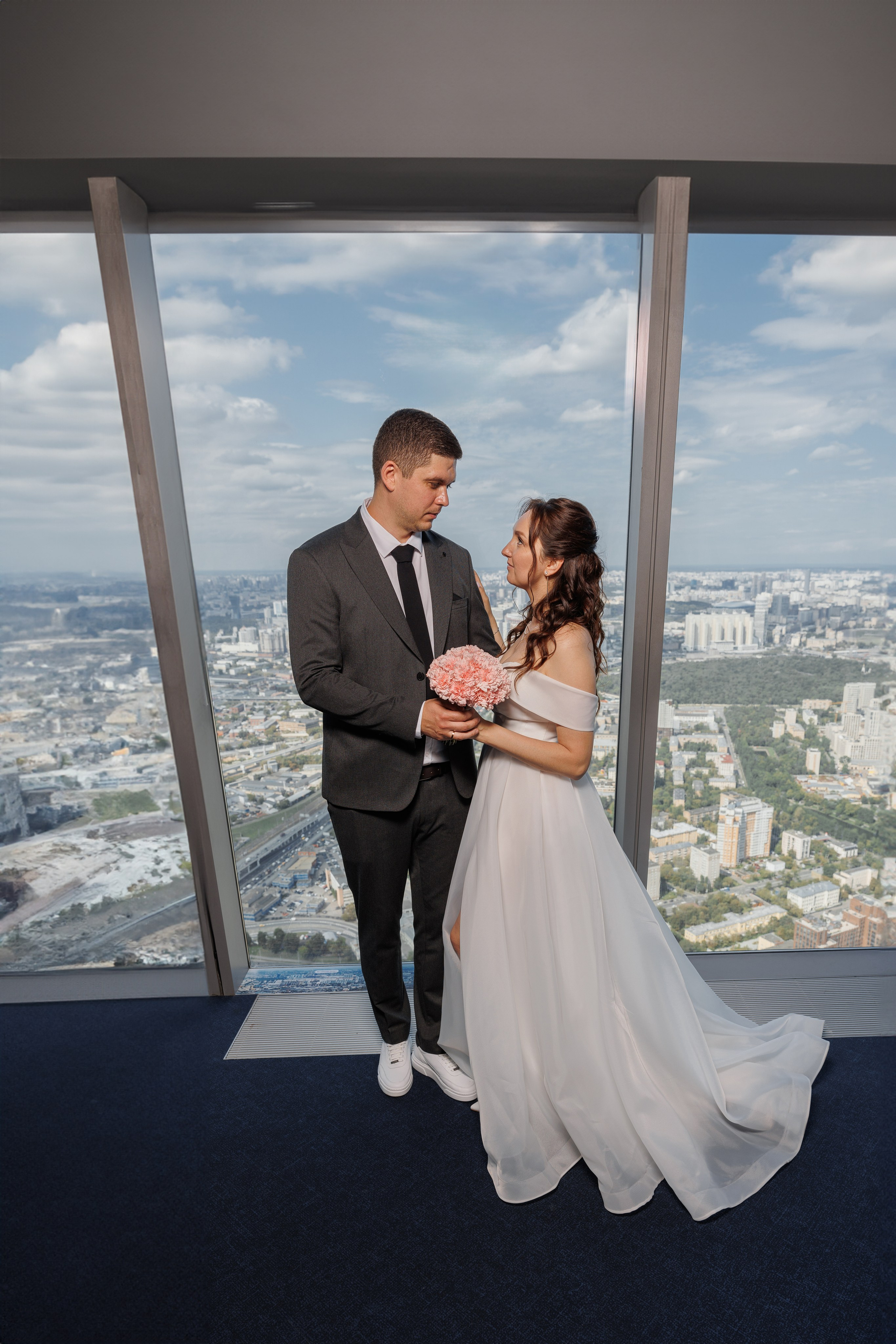 свадебный фотограф москва свадебная съемка молодожены торжество детали портреты групповые снимки