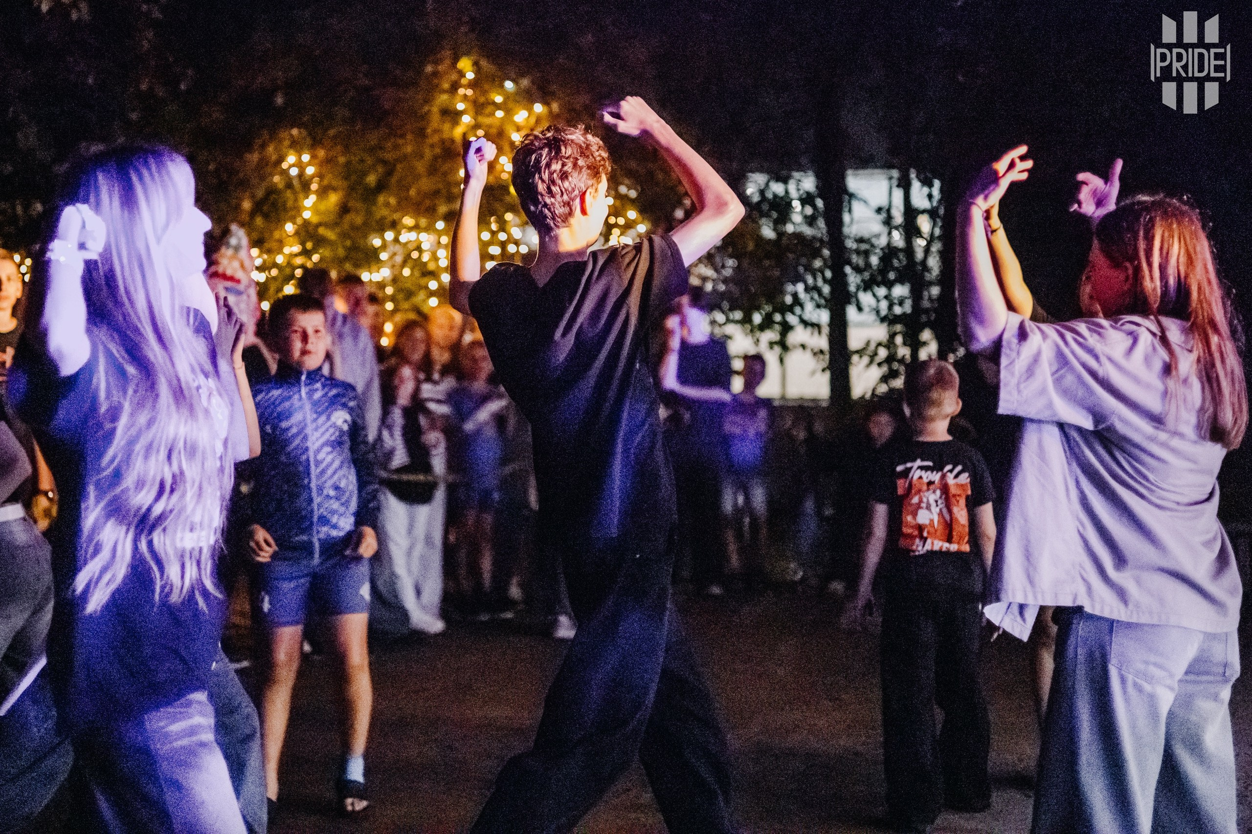 Рок-концерт лагеря PRIDE. Портретный/Репортажный фотограф Елизавета Клюева