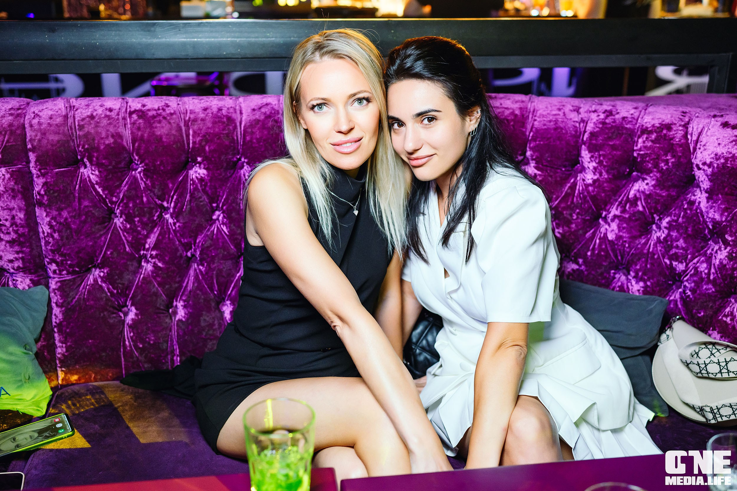 Фоторепортаж из караоке-клуба Эйфория. One Media Life: фоторепортажи, фотоотчеты с мероприятий и заведений