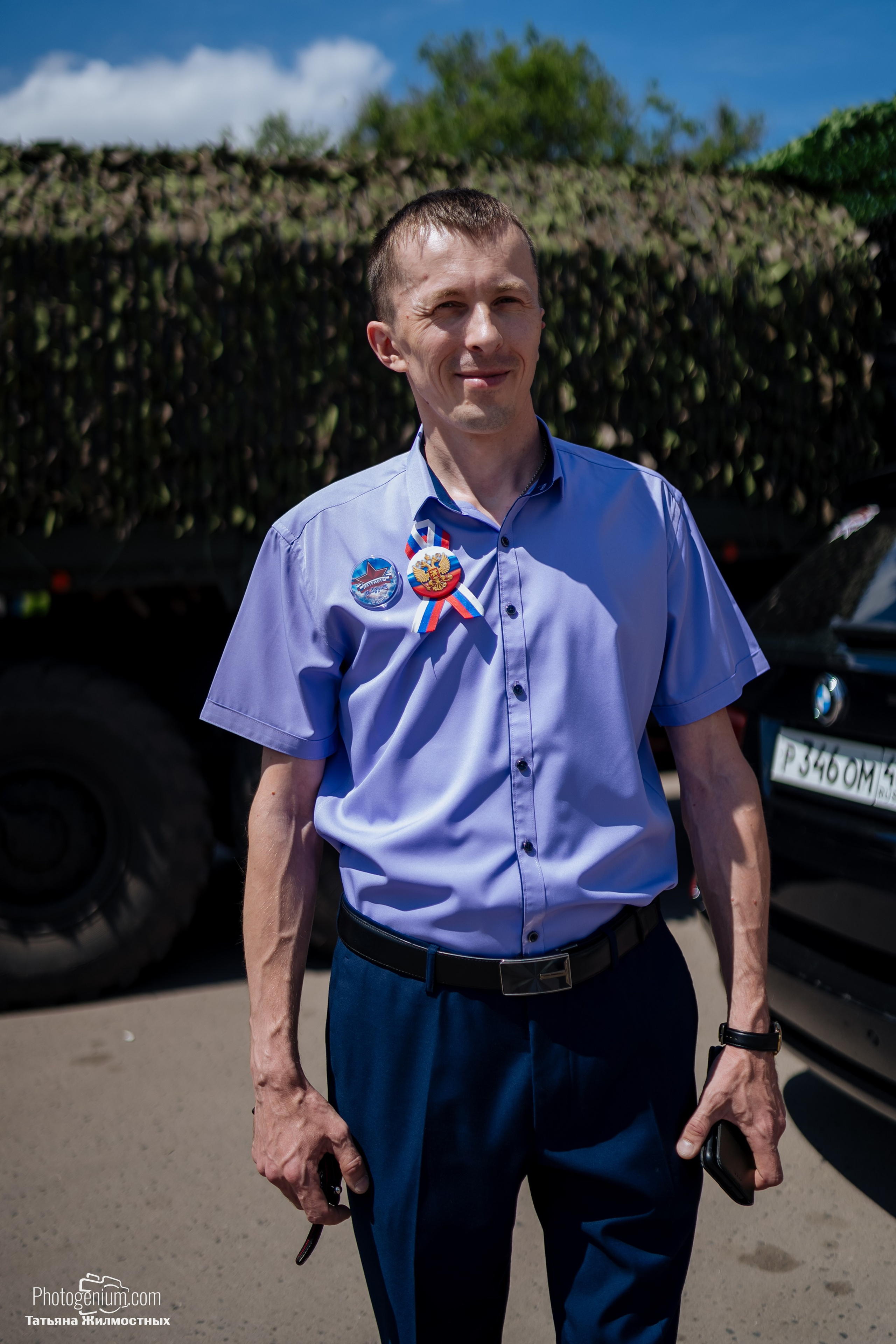 8 июня «Патриоты из Курска» сбор гуманитарной помощи у кинотеатра «Родина». Фотограф Нижний Новгород Татьяна Кейод