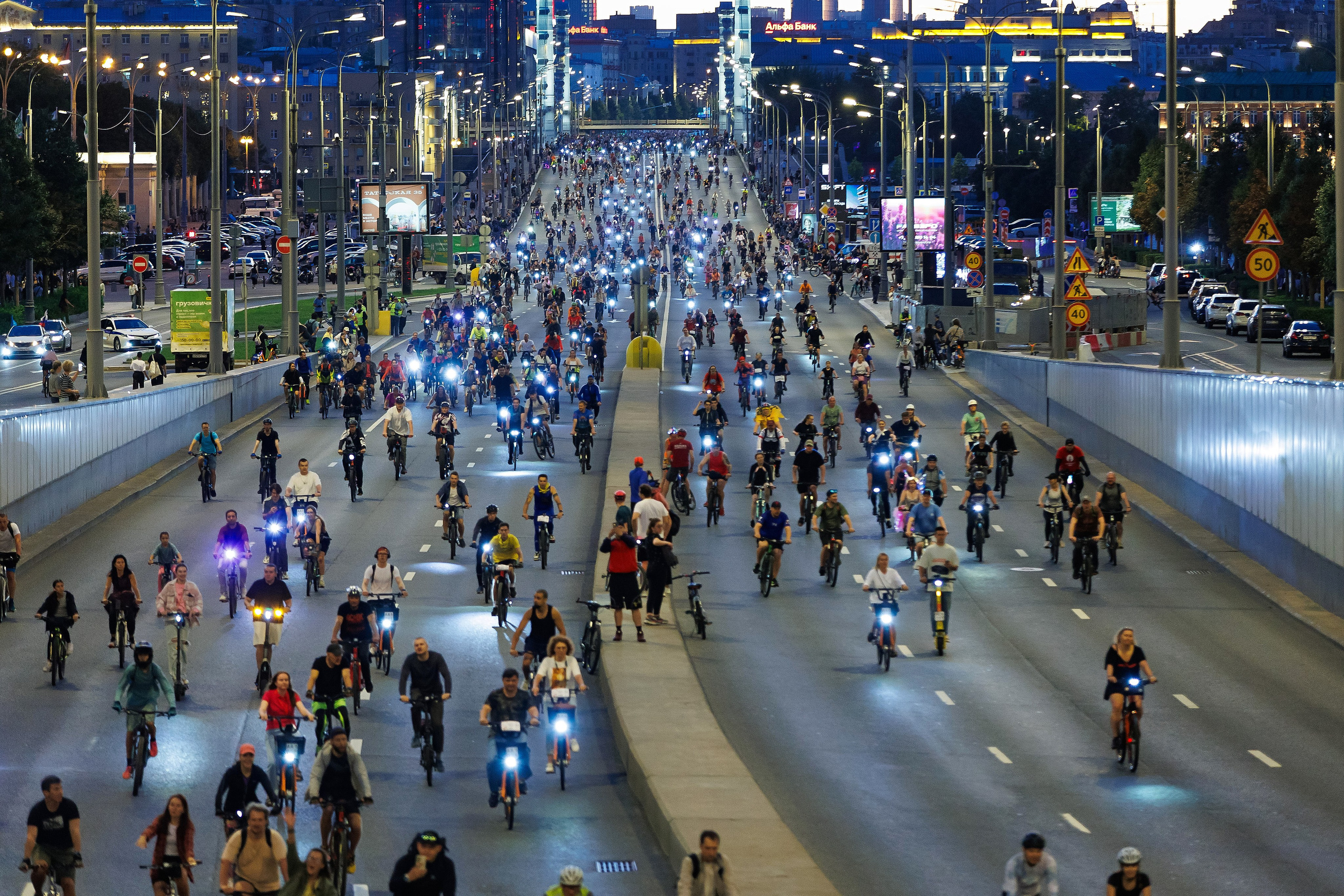 Московский ночной велофестиваль. Фотограф Сергей Склемин
