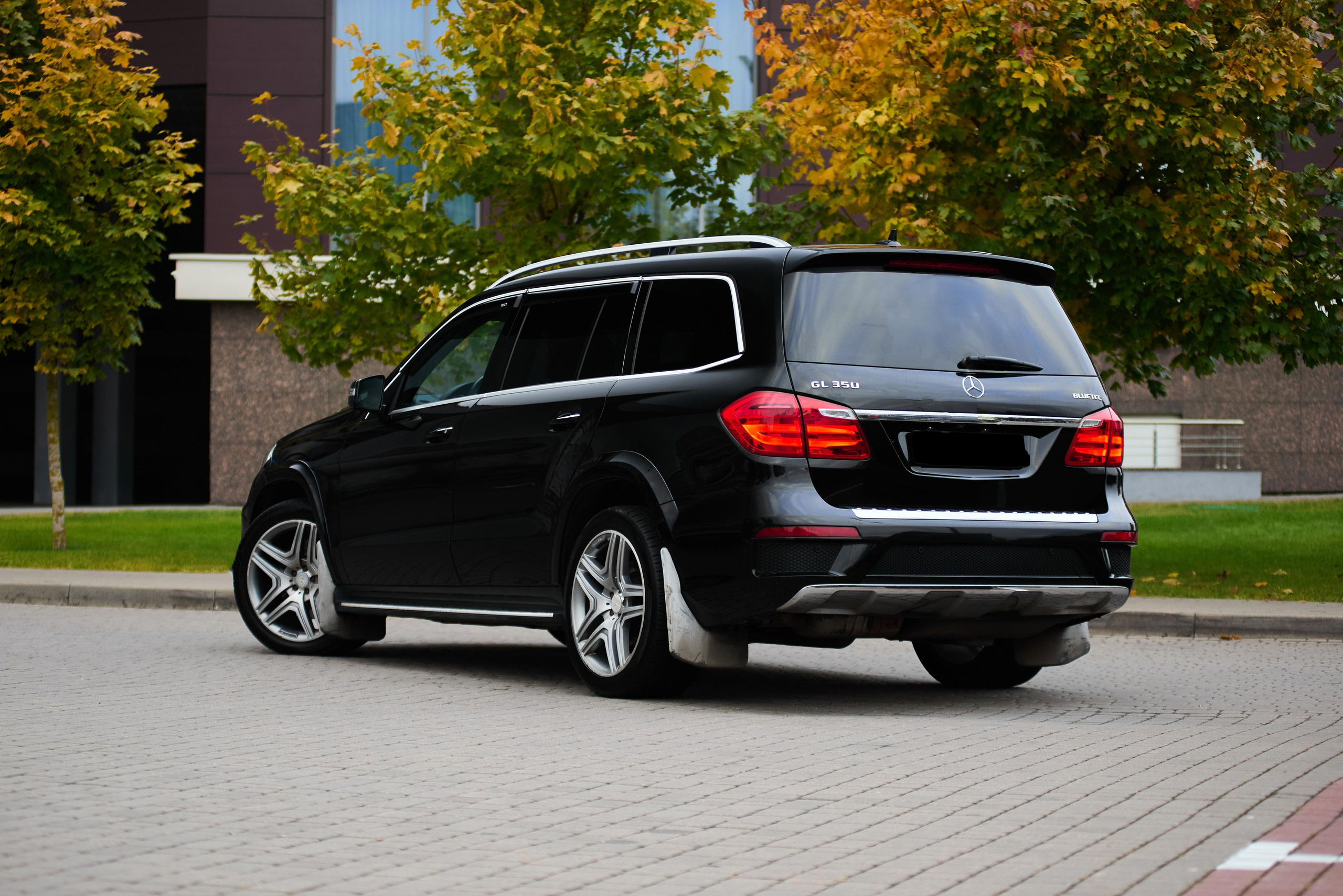 Mercedes GL350. Автомобильный и интерьерный фотограф в Минске Александр Тагаев