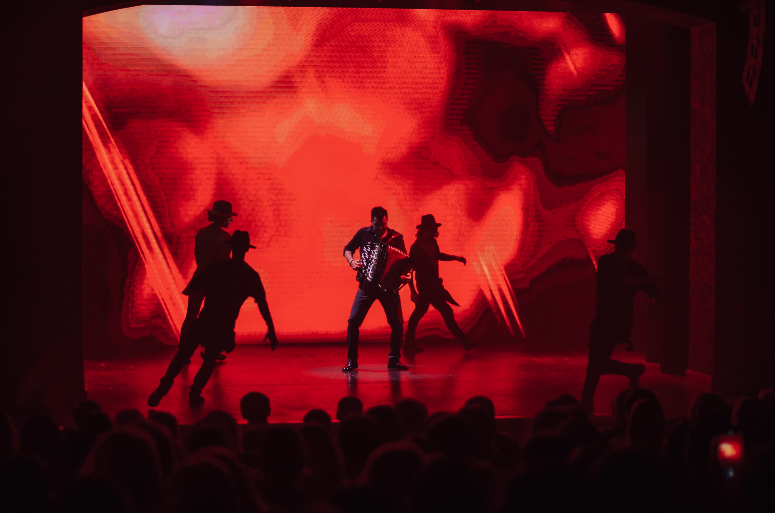 Фоторепортаж танцевального мероприятия. Денисова Аля — фотограф для парных съемок и индивидуальных историй в Барнауле