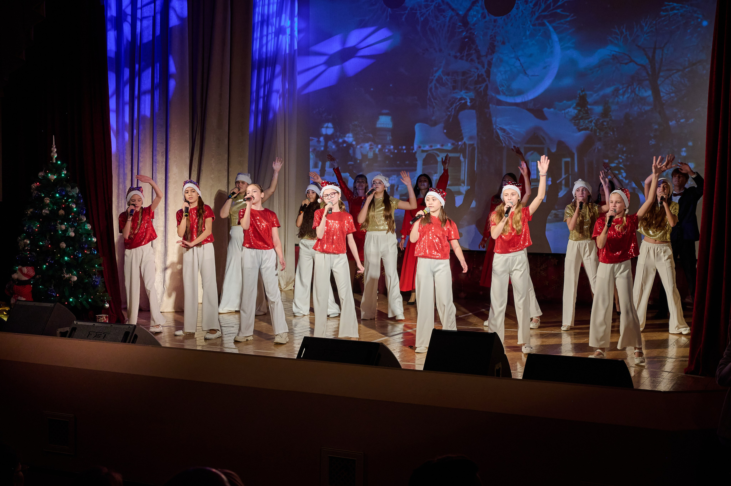 Новогодний концерт. Жизнь курорта Кабардинка в фотографиях