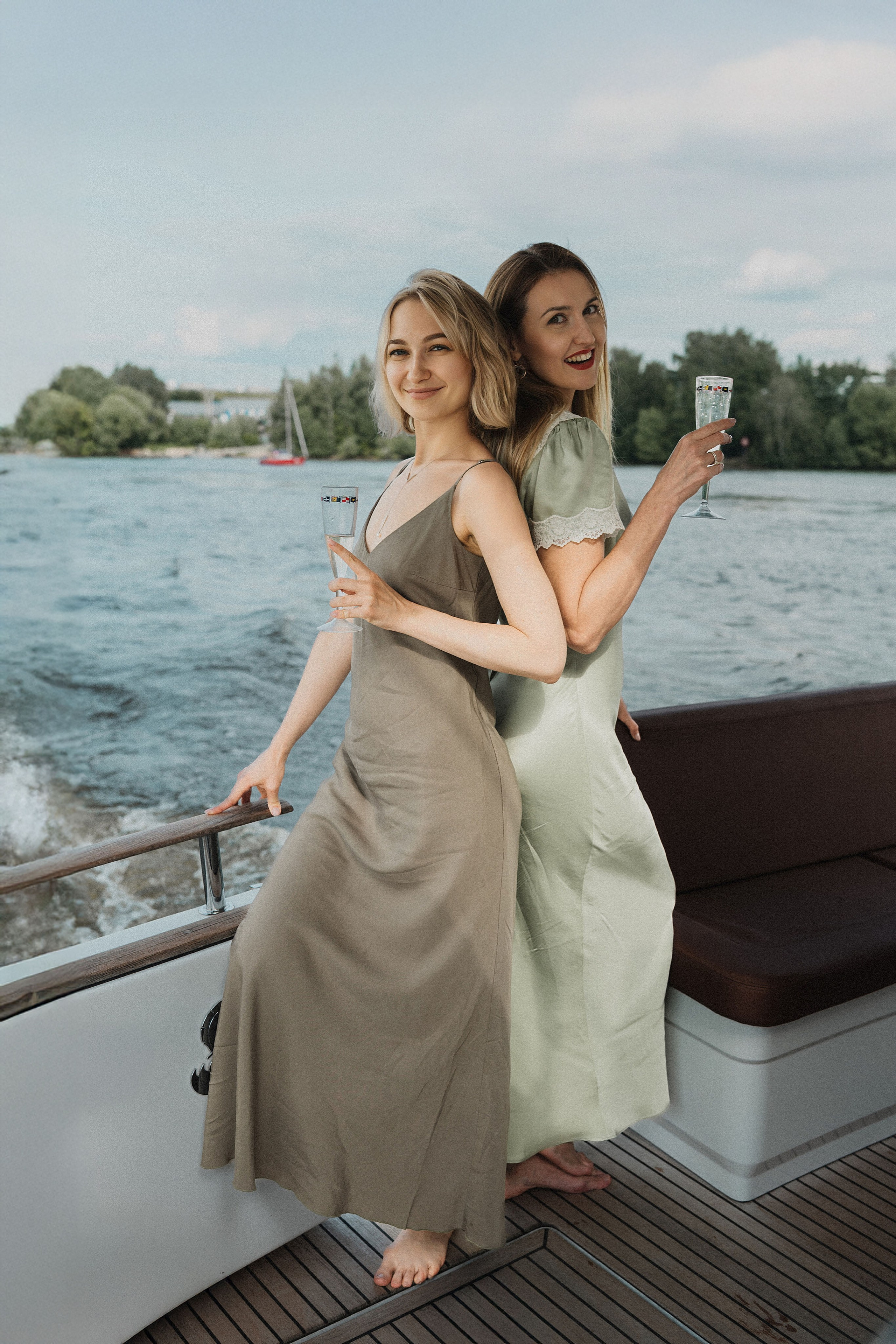 Девичник на яхте. Фотограф в Москве Ангелина Ким