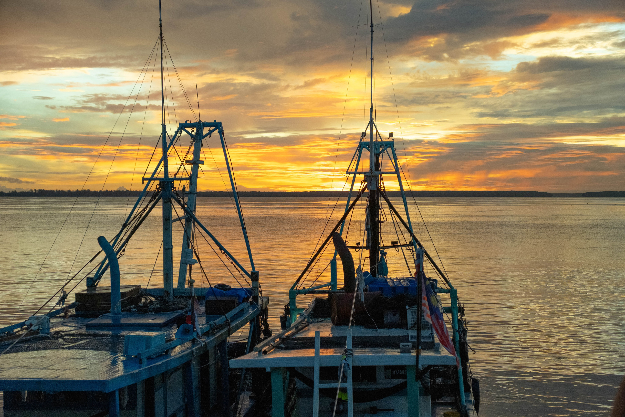 О. Борнео, г. Сандакан. Порт и рынок. Фотографии из путешествий