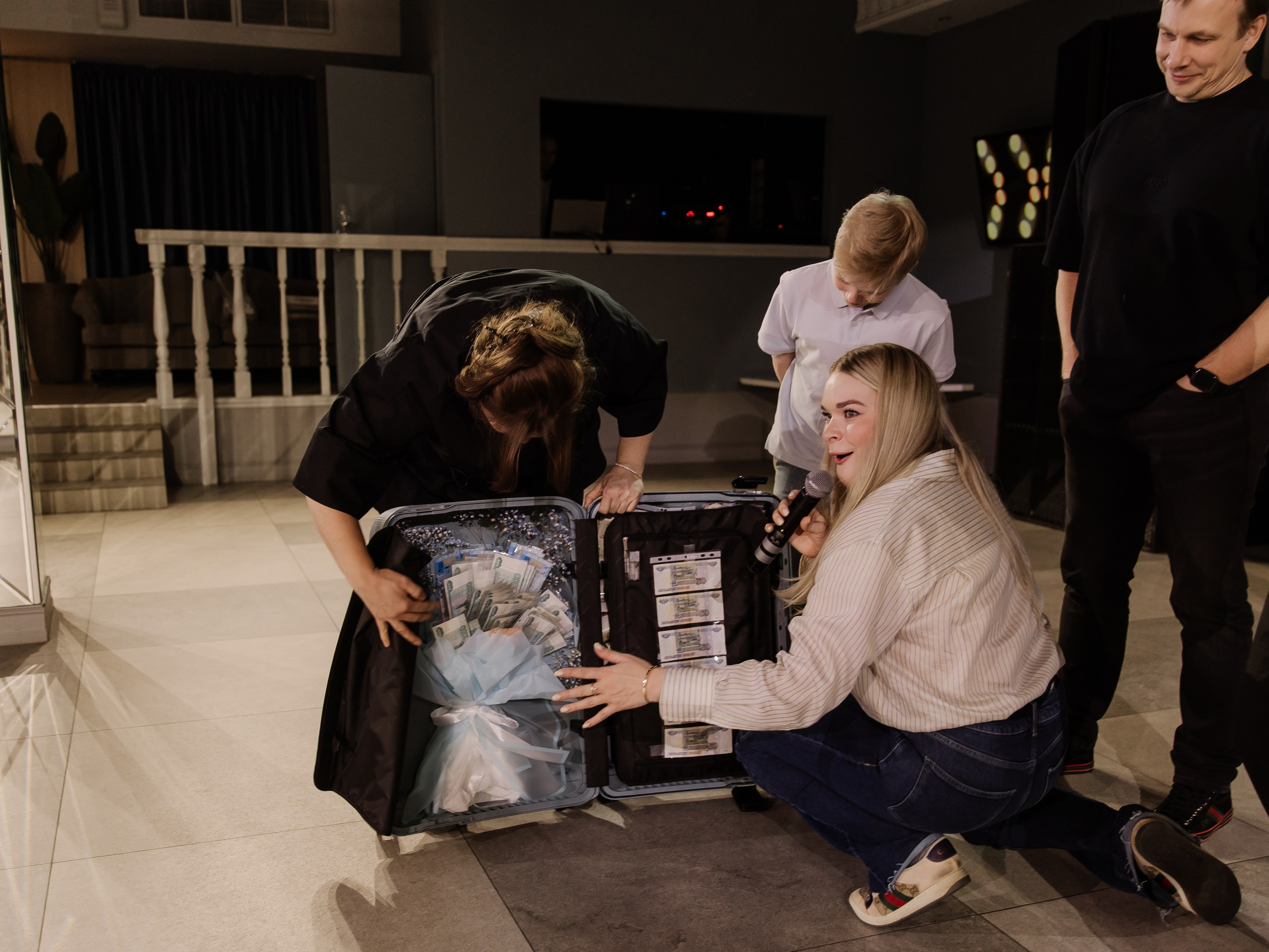 На борту Двацатилетия Малахит. СВАДЕБНЫЙ ФОТОГРАФ ЧЕЛЯБИНСК