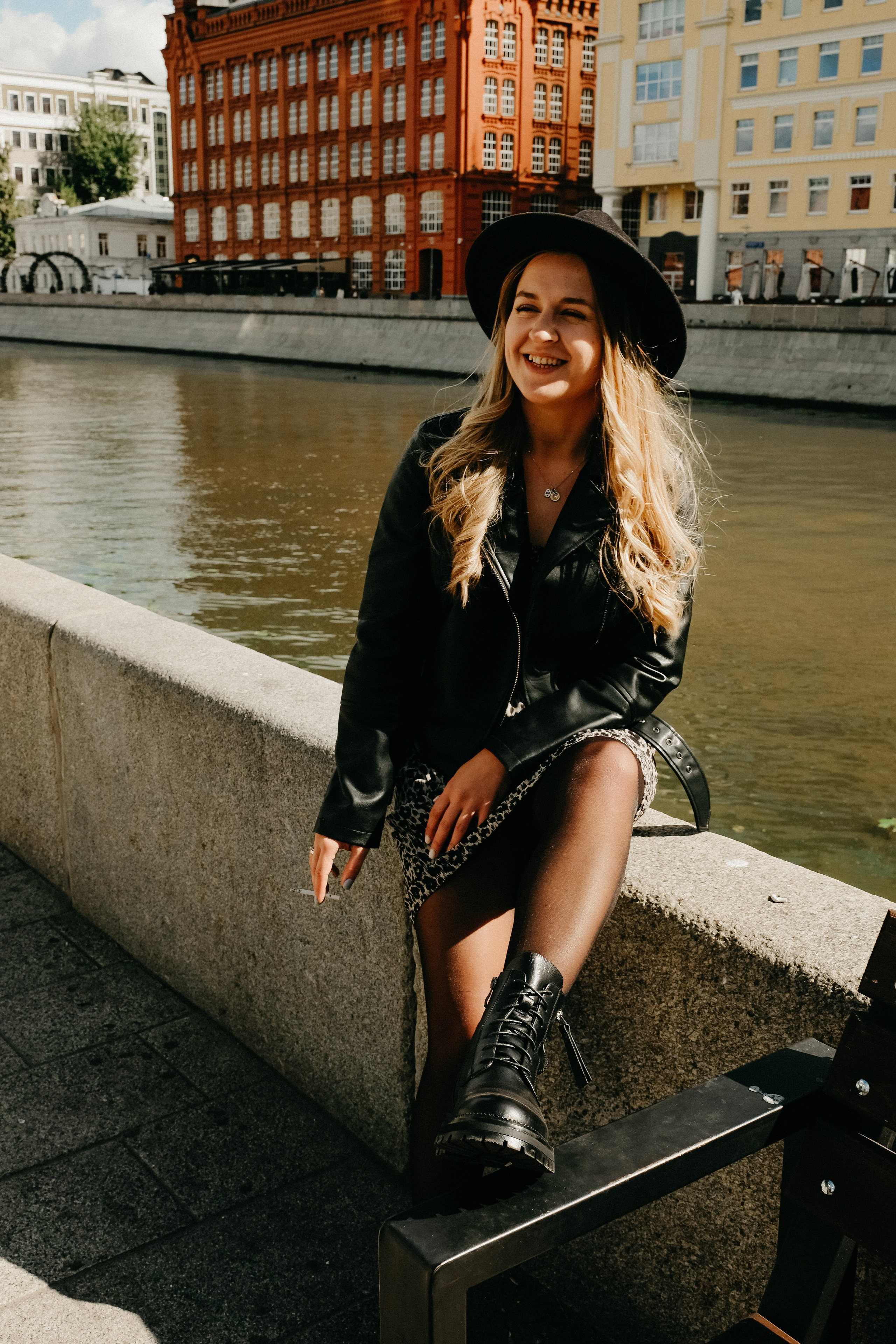 Солнце на Красном Октябре. Свадебный фотограф Александра Тюлякова