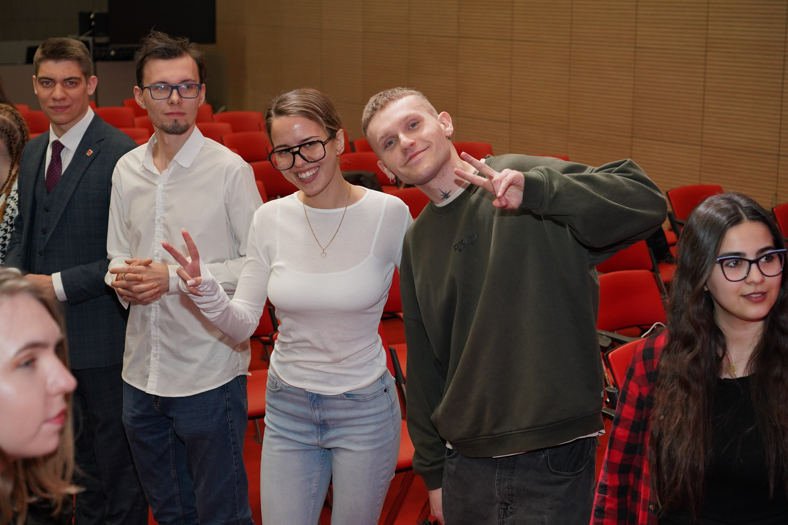 Фотограф на официальном мероприятии