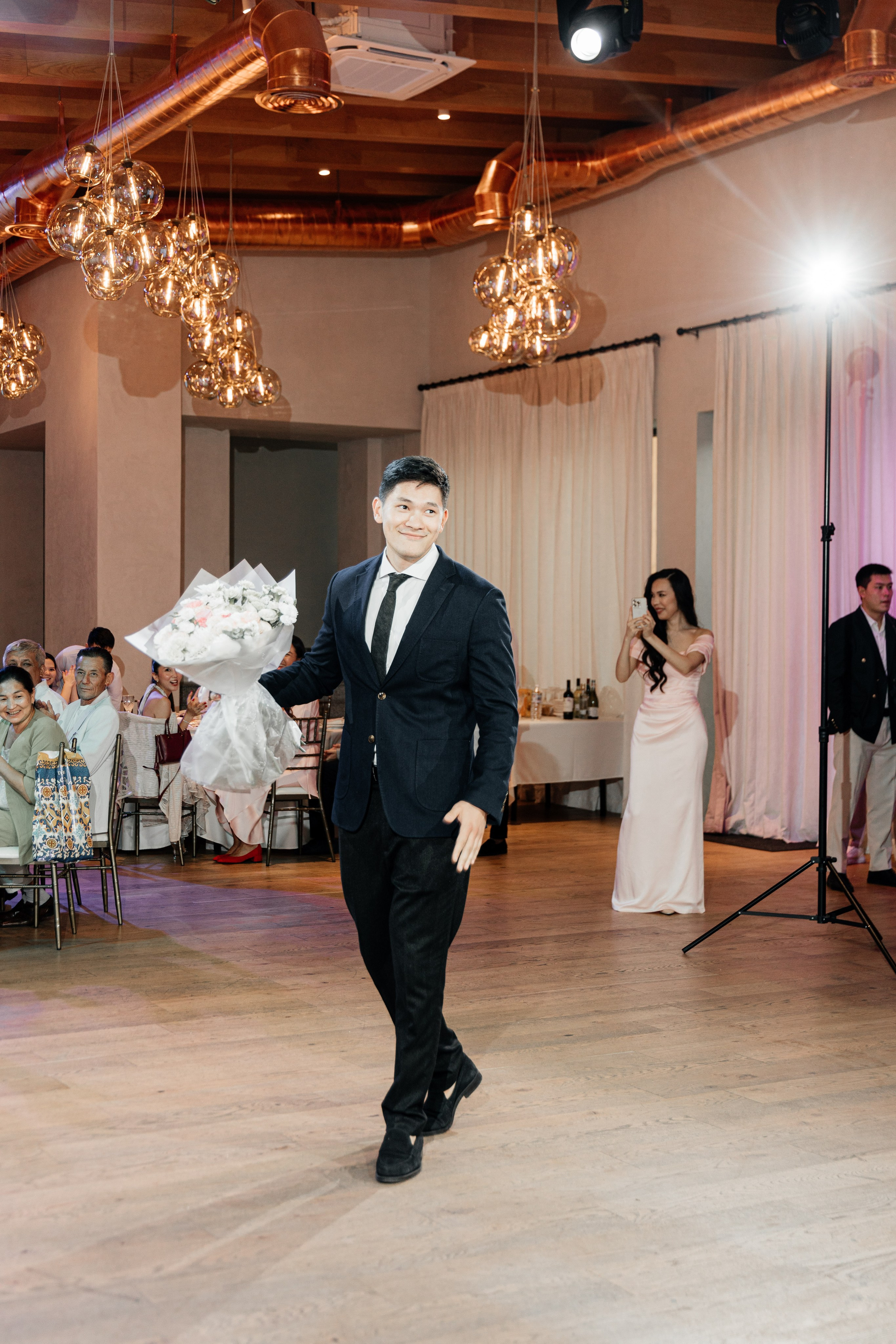 Azhar Uzatu. Свадебный фотограф Алматы