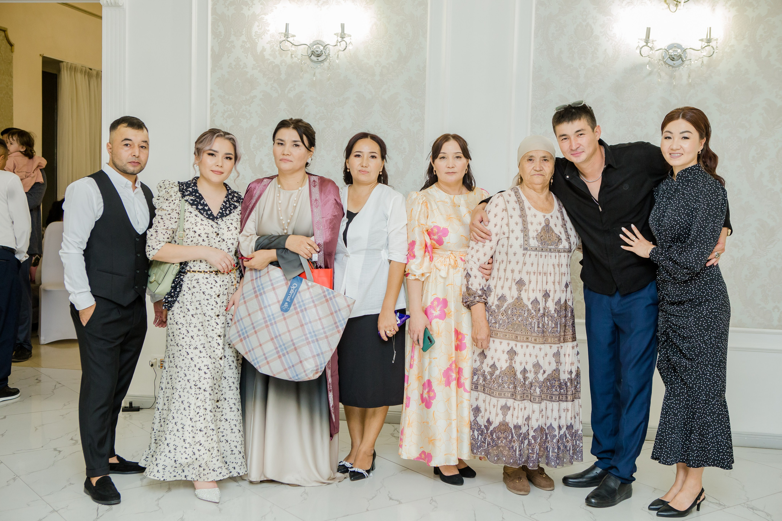 QYZ UZATU ZHADYRA. Свадебный и репортажный фотограф в Астане T.Yertay «Nomad media»