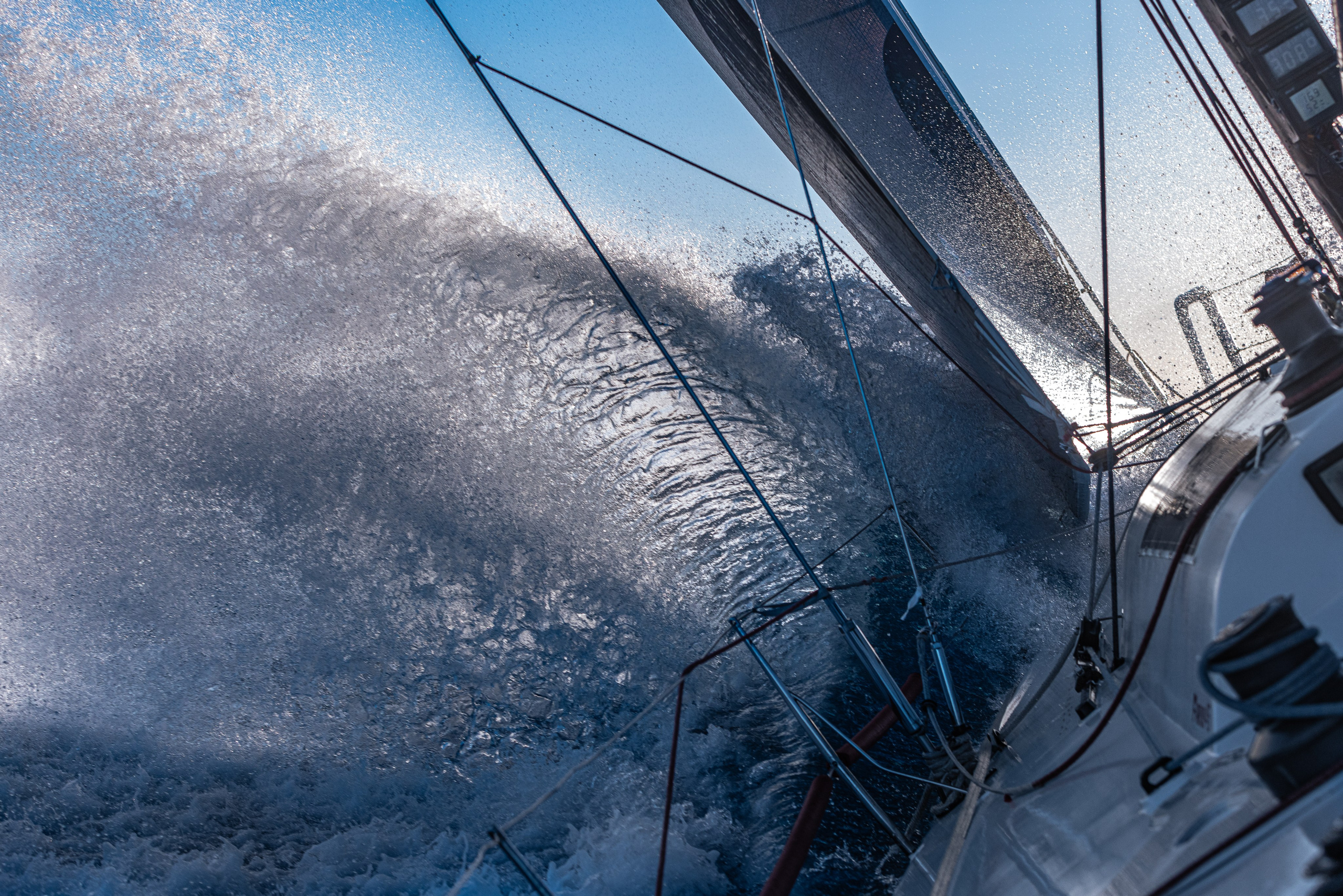 ЯХТЫ / МОРЕ / ПУТЕШЕСТВИЯ. Сложная съёмка для бизнеса b2b / Яхтенный фотограф / Корпоративные календари / Промышленная съёмка / Спортивный репортаж