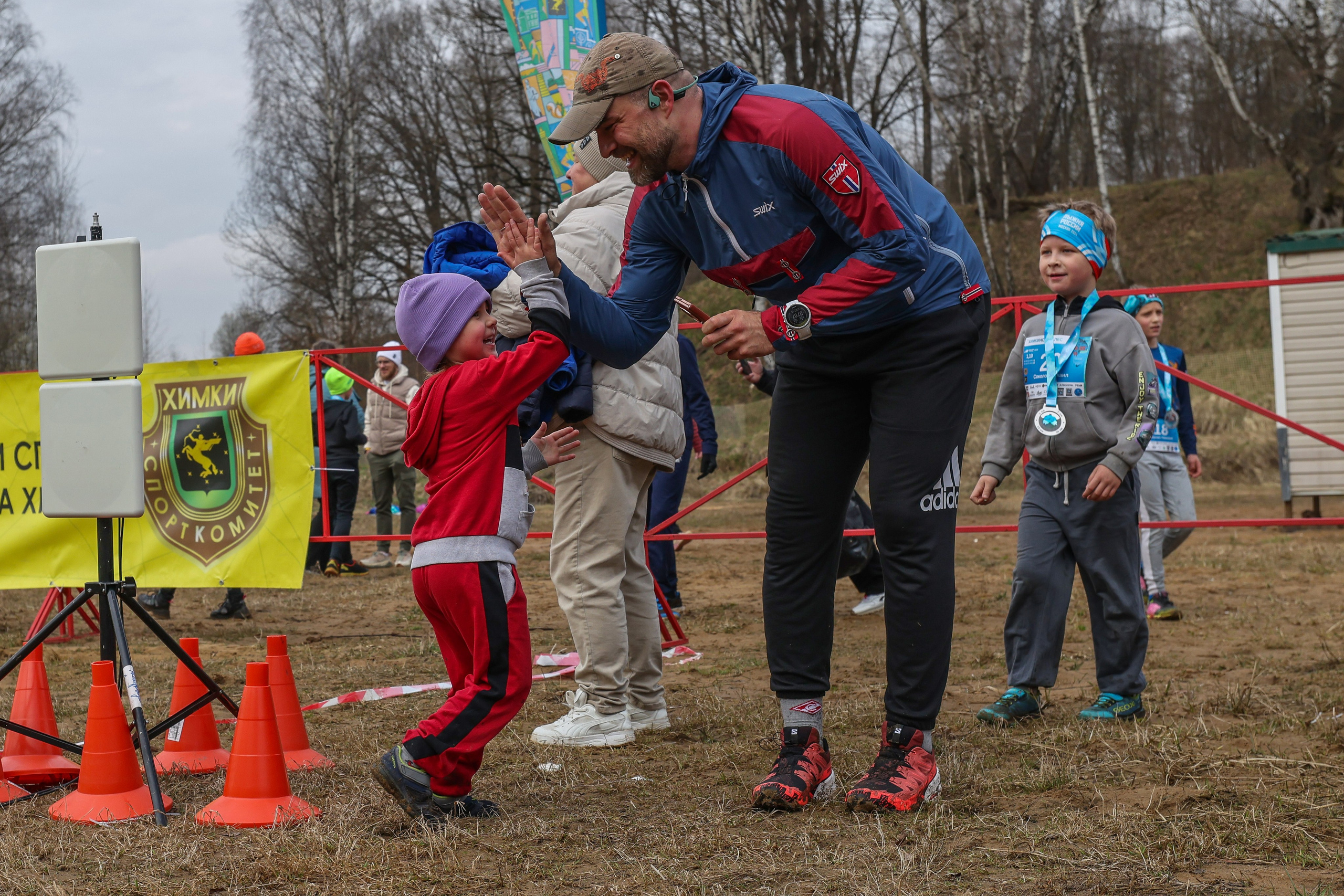 Трейл Химкинский лес, 12.04.26. Фотограф Сергей Ловкий