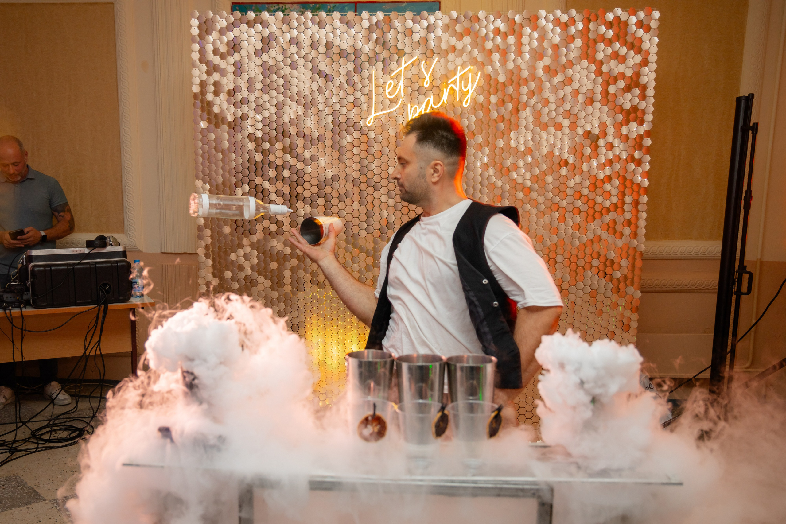 Школьный выпускной 2024 год в Соколе (Минск). Свадебный фотограф в Минске/Беларуси Сергей Спиридонов