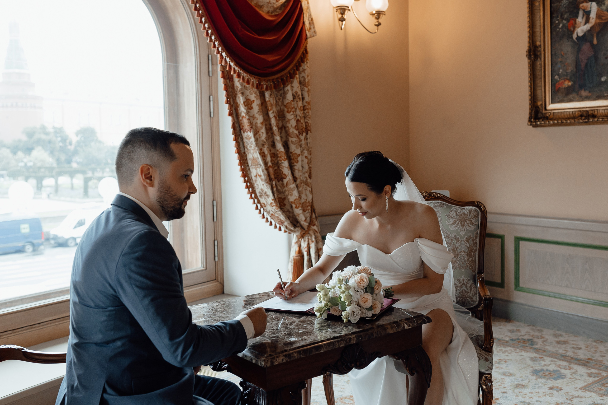 Регистрация брака в отеле Националь в Москве