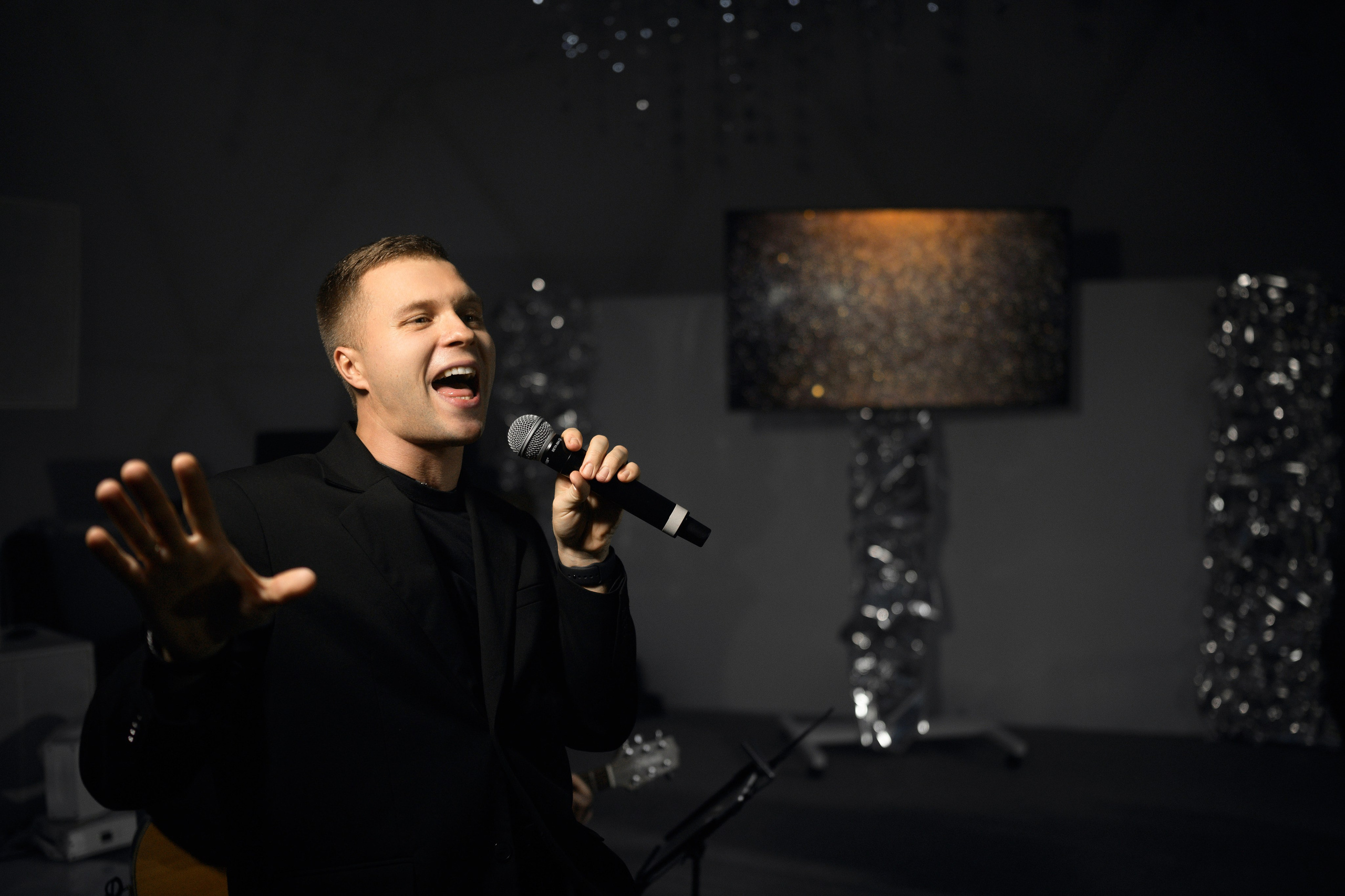 Happy birthday. Фотограф Михаил Ефремов