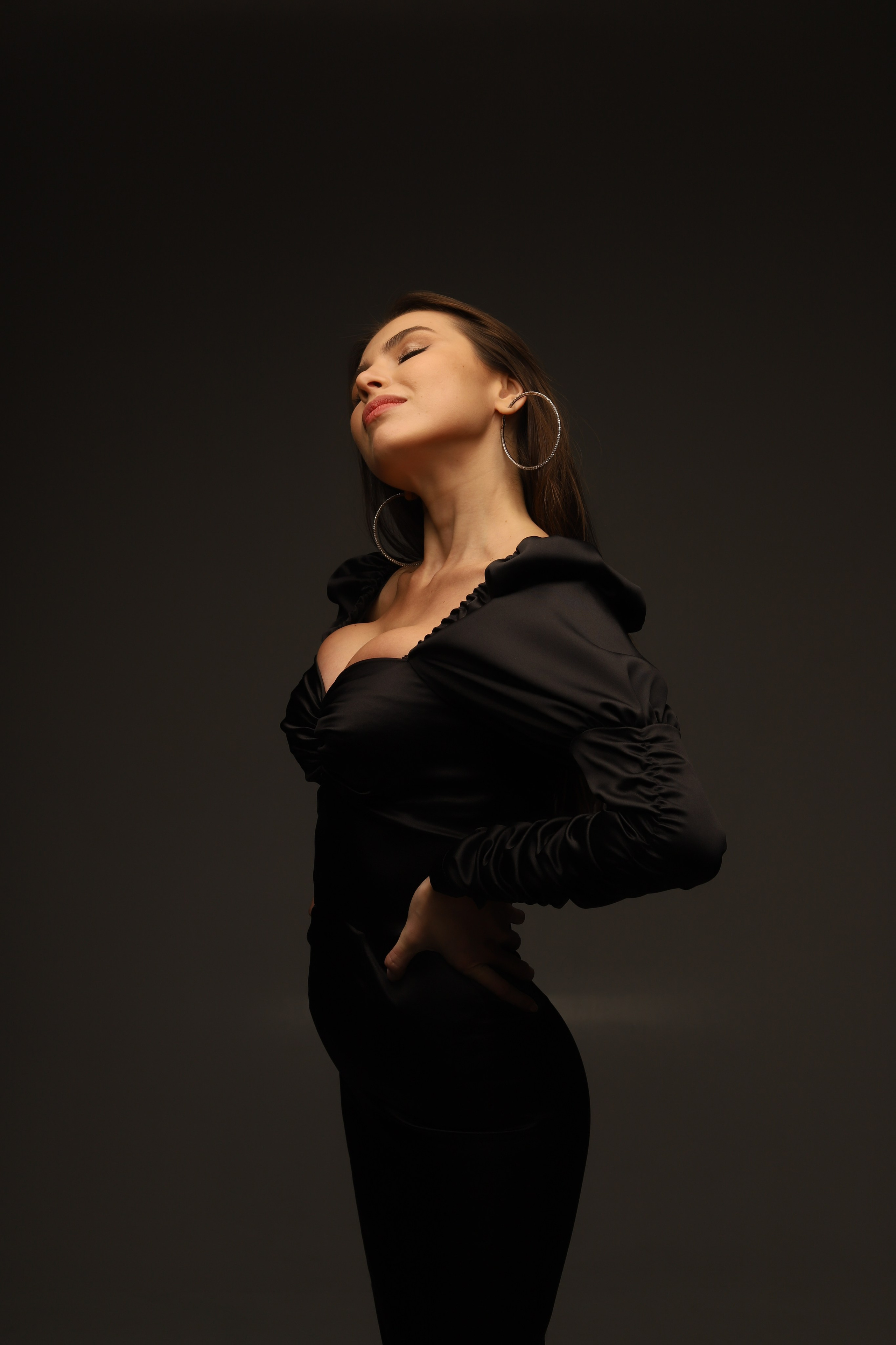 Индивидуальная Москва / BASE Photostudio. Главная