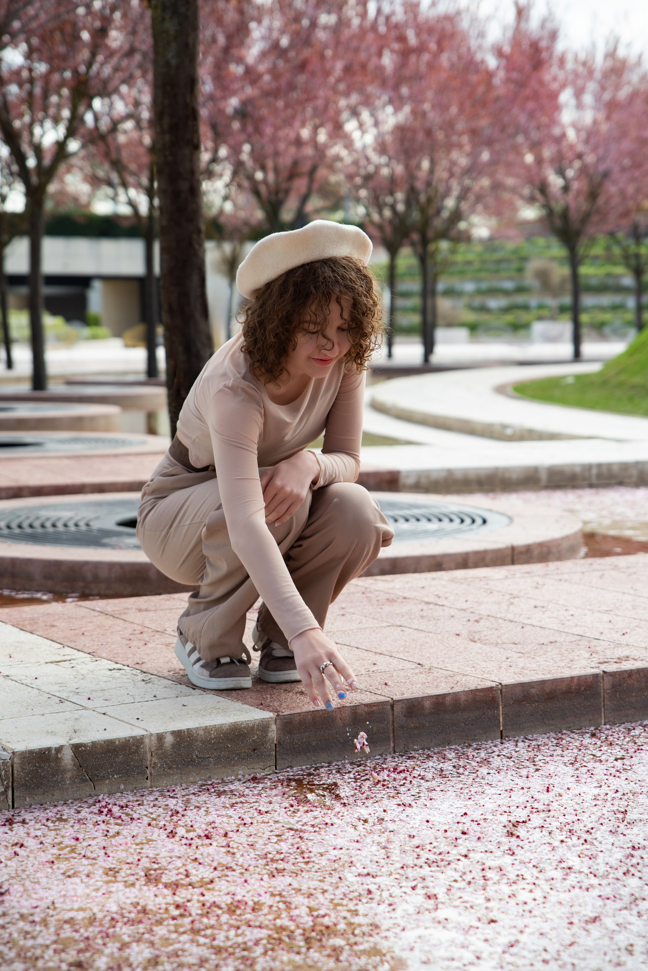 Фотодень в «Галицком» с цветущей вишней. Фотограф в Краснодаре Анна Карелина