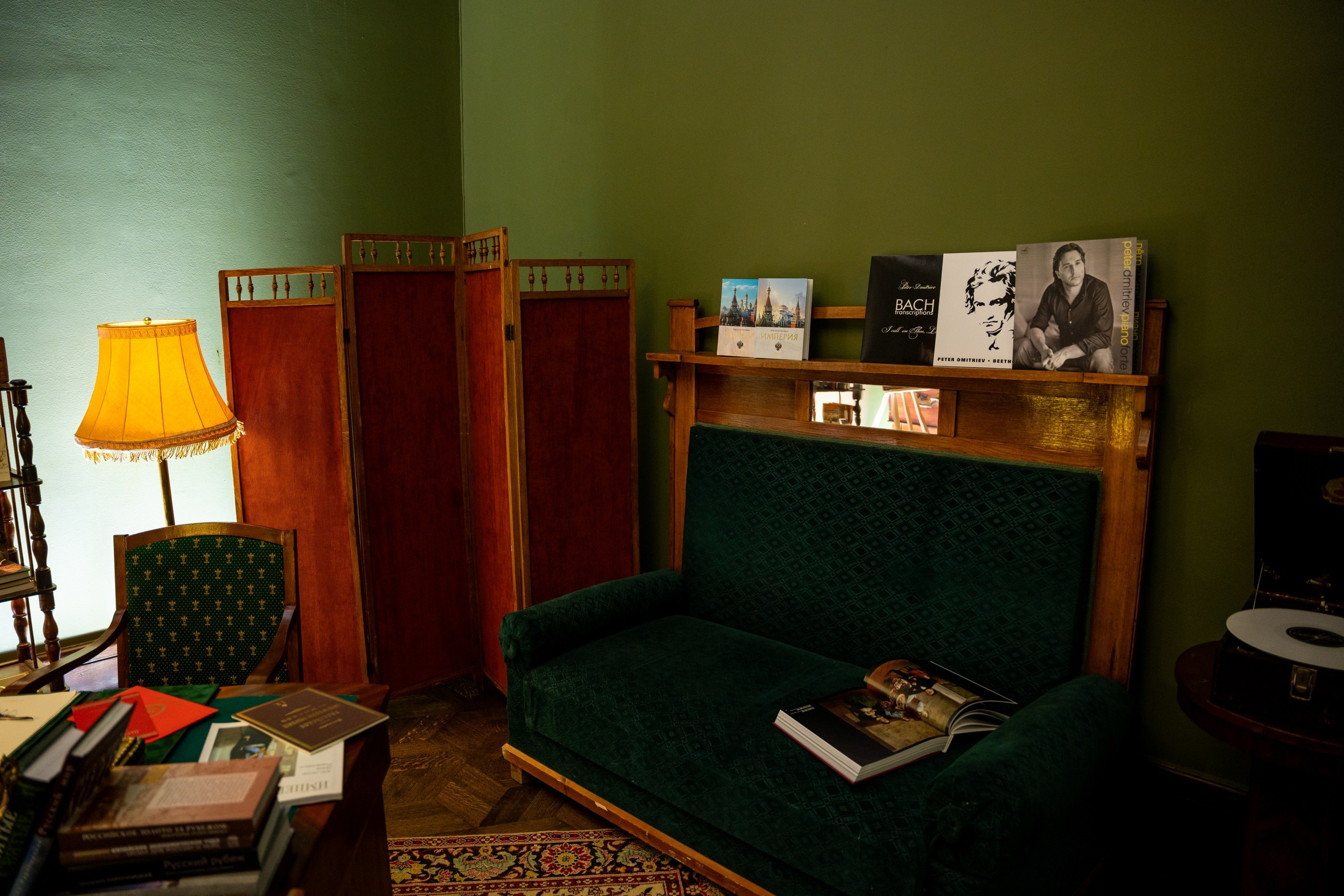 Юбилей в доме Смирнова. Kirillova Studio — мастерская декора и событий Юли Кирилловой