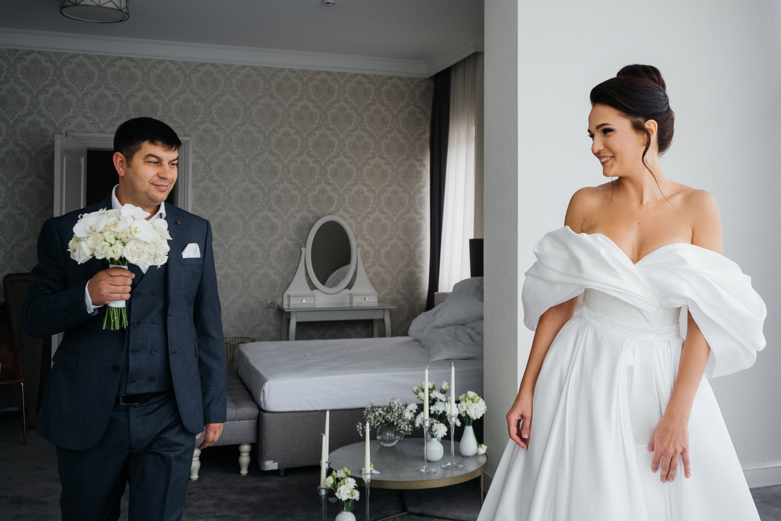 Пётр & Вера (White Wedding). Wedding photographers Alex Abramyan