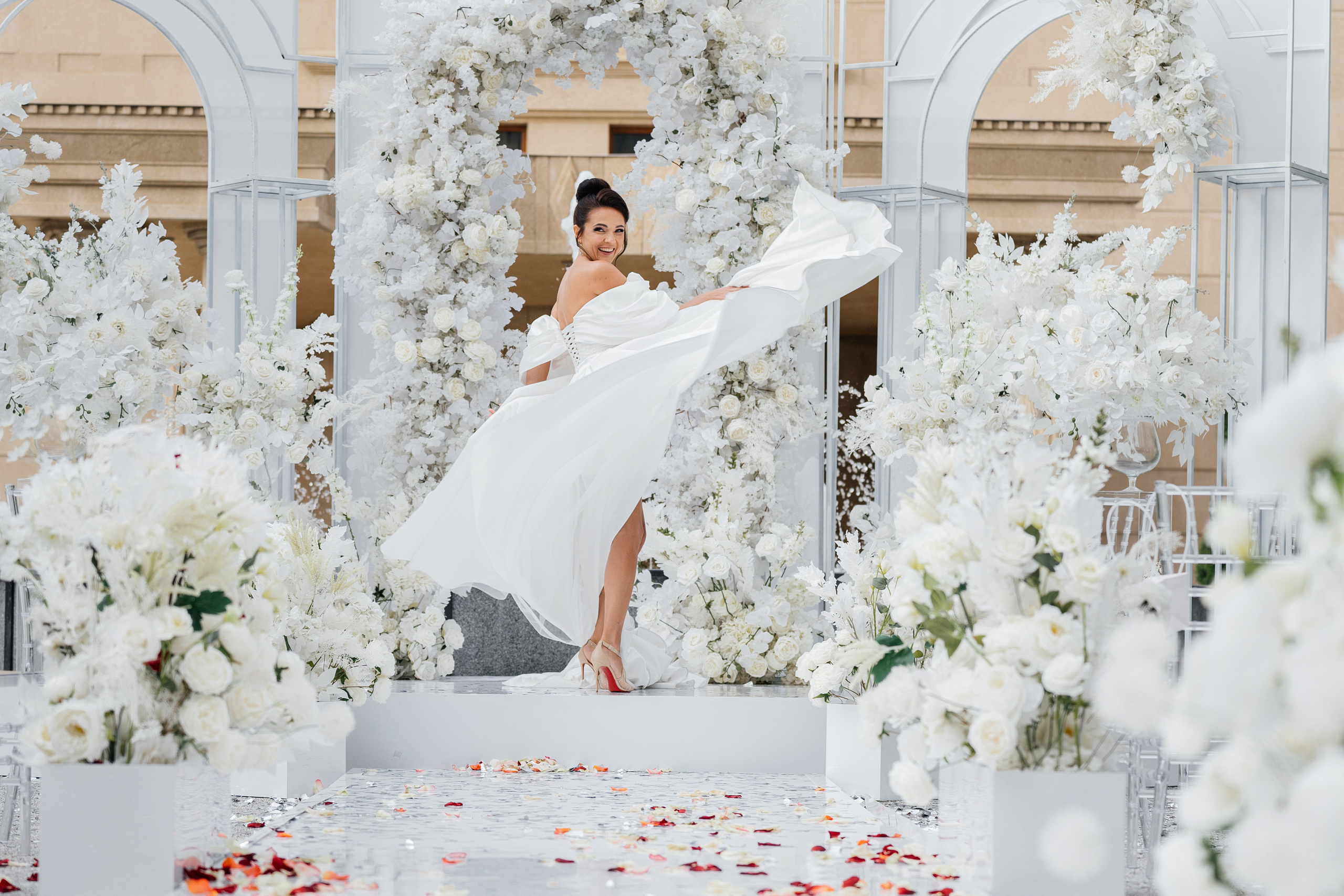 Пётр & Вера (White Wedding). Wedding photographers Alex Abramyan