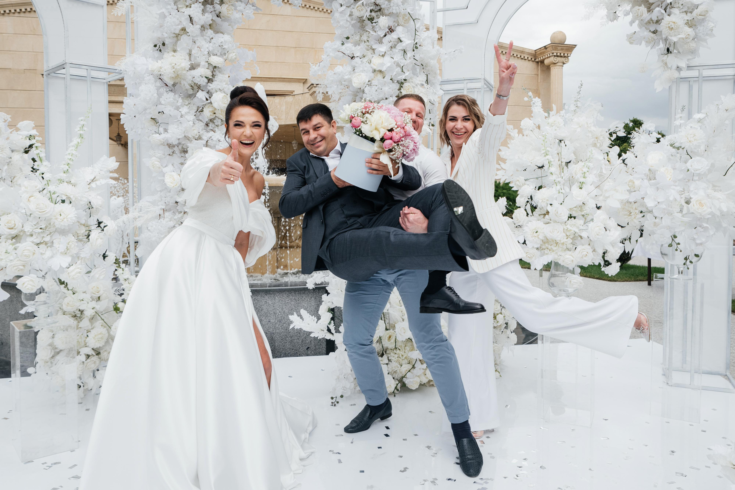 Пётр & Вера (White Wedding). Wedding photographers Alex Abramyan