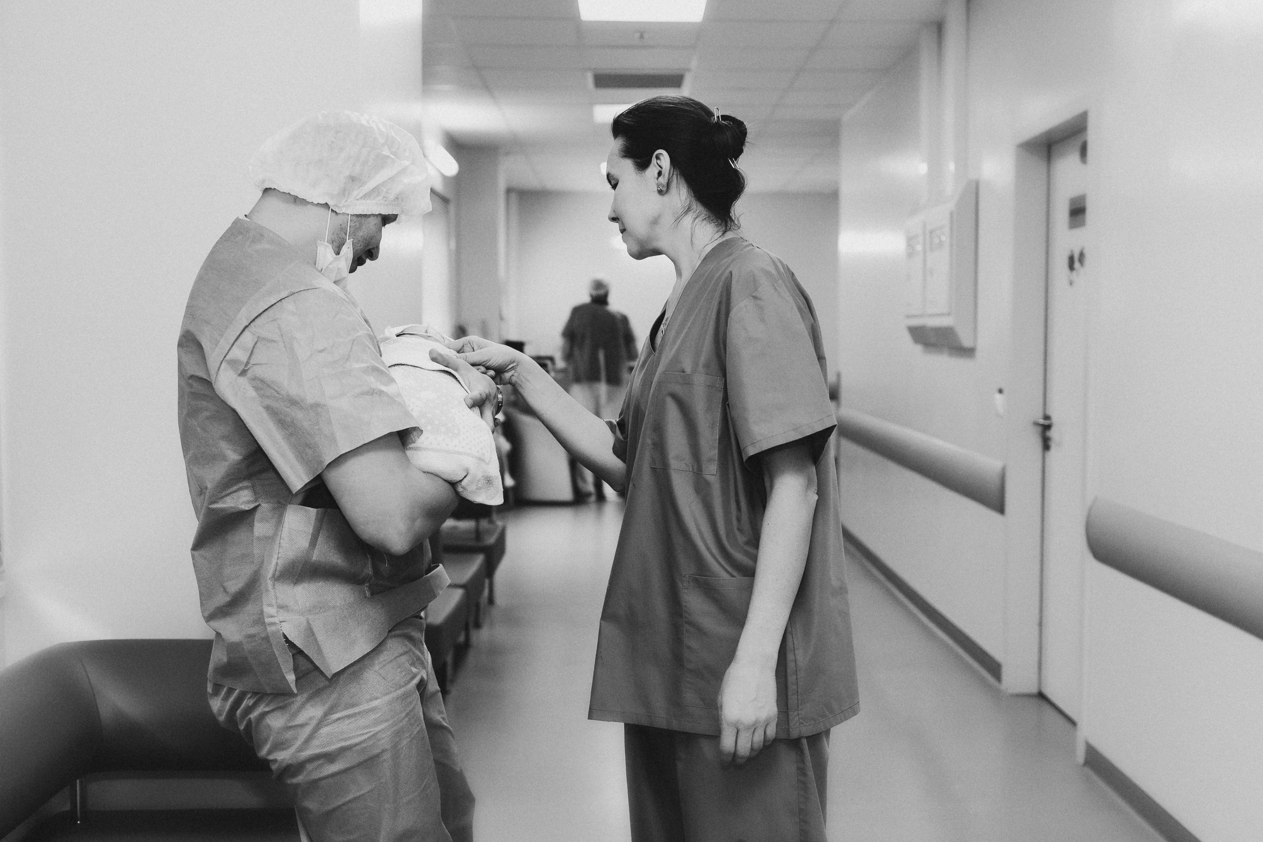 Фотограф на роды в Москве. Фотограф новорожденных в Москве Кристина Левит