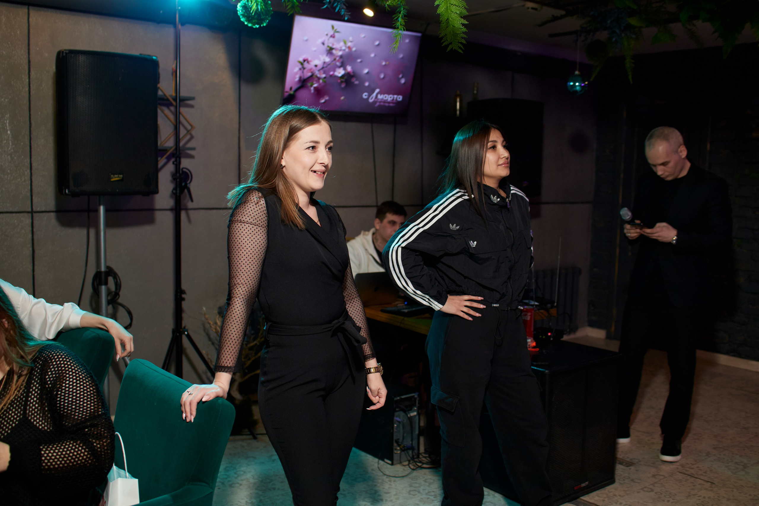 MAXIM & DAMIR | FOREST BAR | 8 МАРТА!. Главная