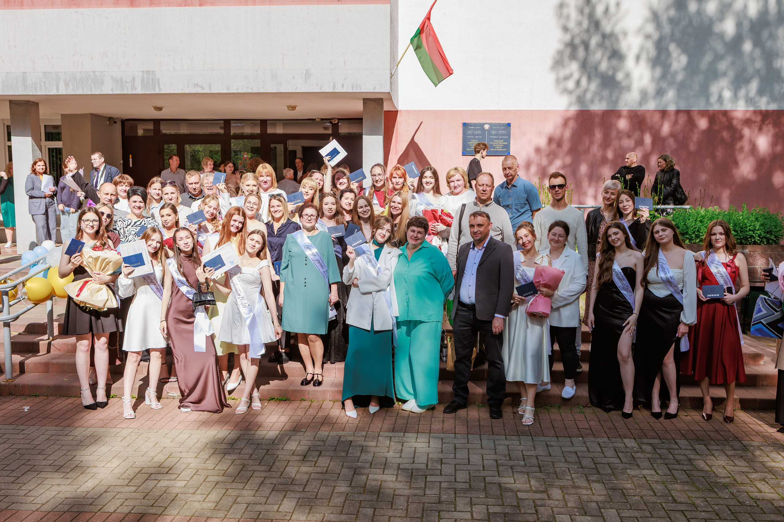 Выпускной колледж 2025. Репортажный фотограф Минск ❘ Костецкий Илья ❘ Беларусь