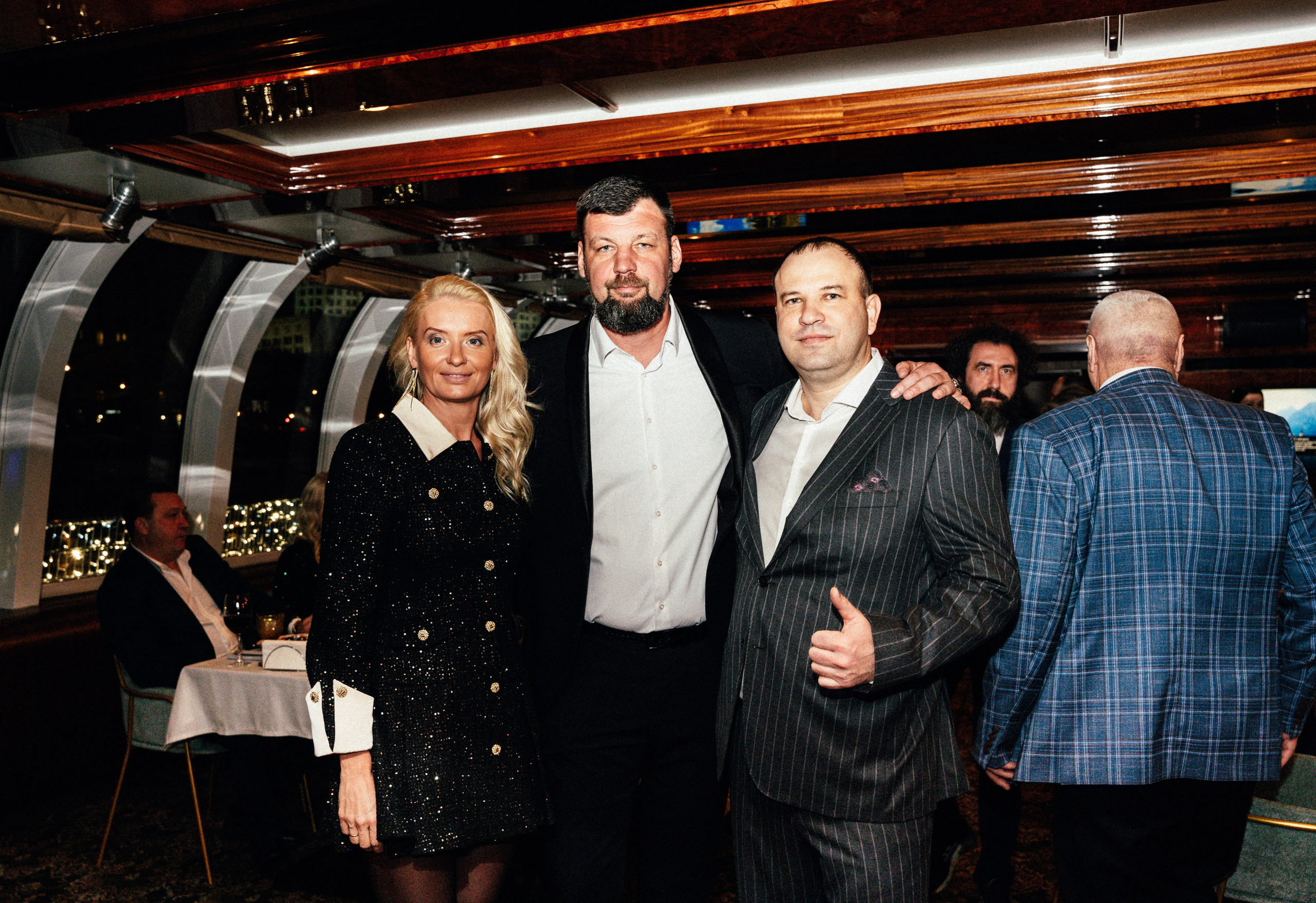 Корпоратив Erwin Река. Портретный и репортажный фотограф