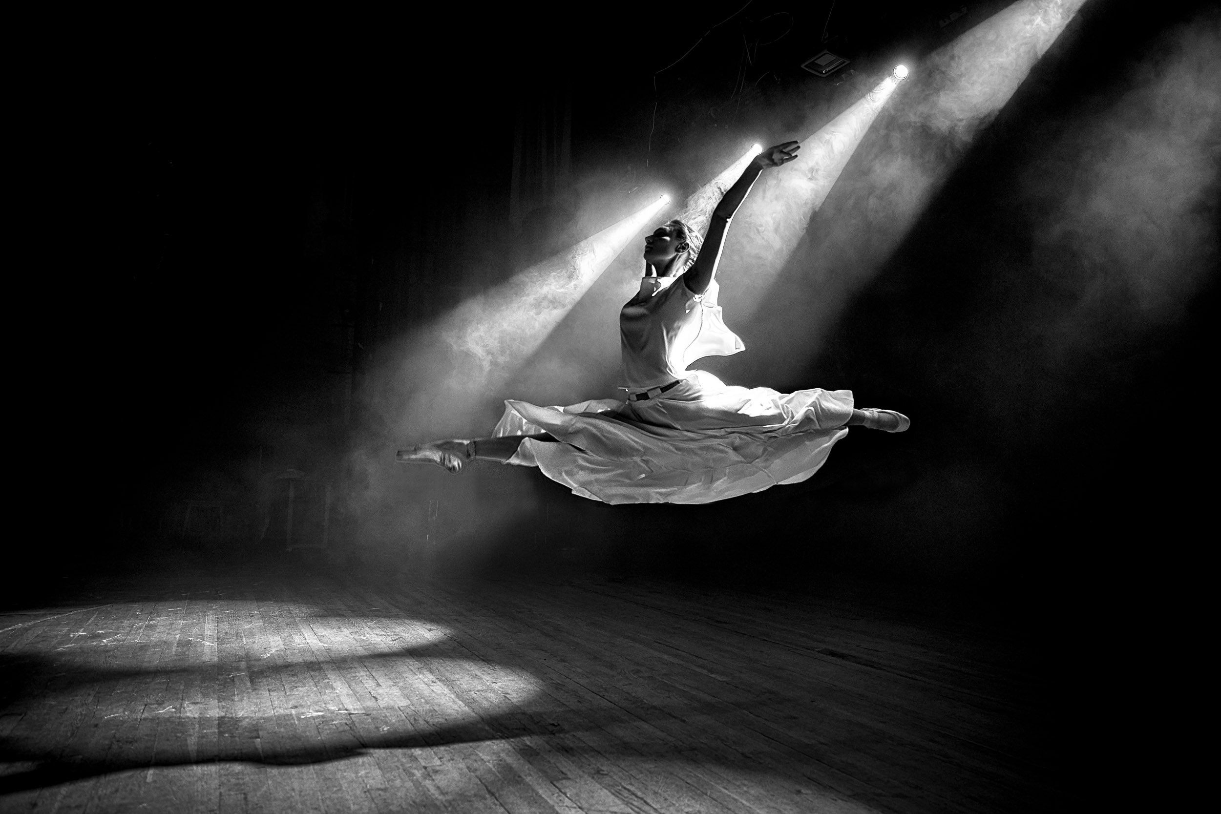 Фотопроекты и съемки на природе, с лошадьми, самолетами и авто. Выездная фотосессия. Фотограф, фотопроекты Михаила Семенова в Ярославле. Фотошкола