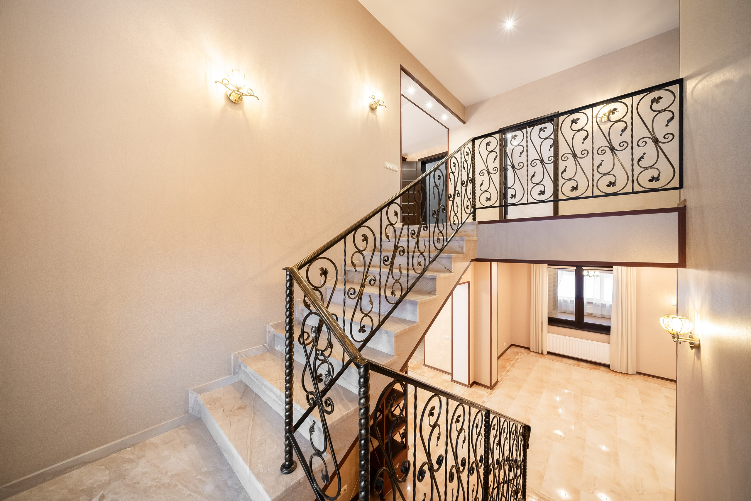 ДОМ п. АДМИРАЛ. Фото и видео-съемка Андраник Хачатурян