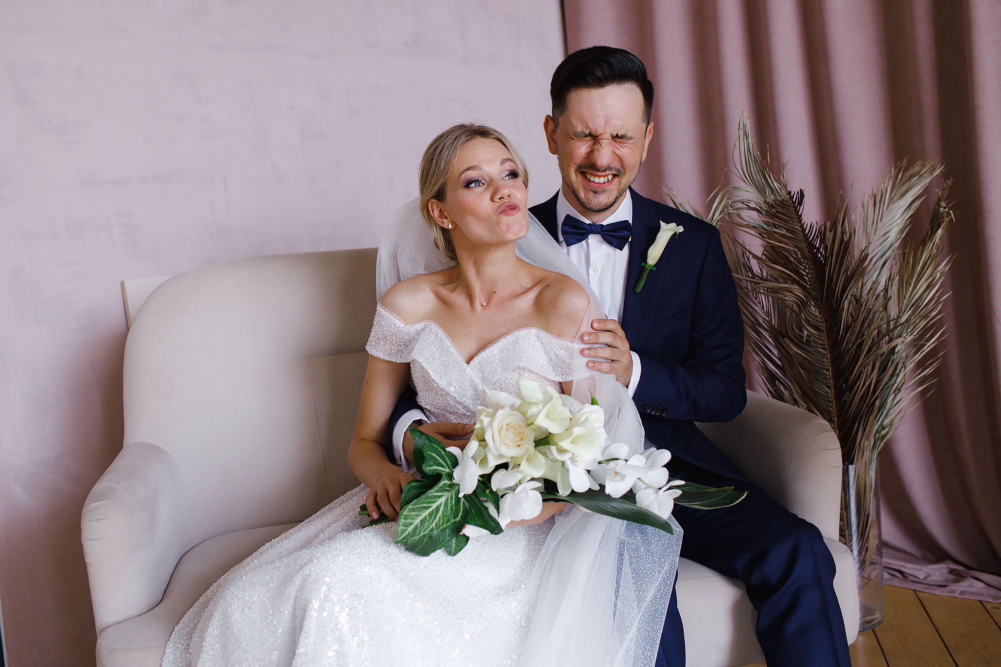 Фонтан чувств и эмоций. Свадебный фотограф Краснодар, Сочи, Геленджик, Анапа, Ростов