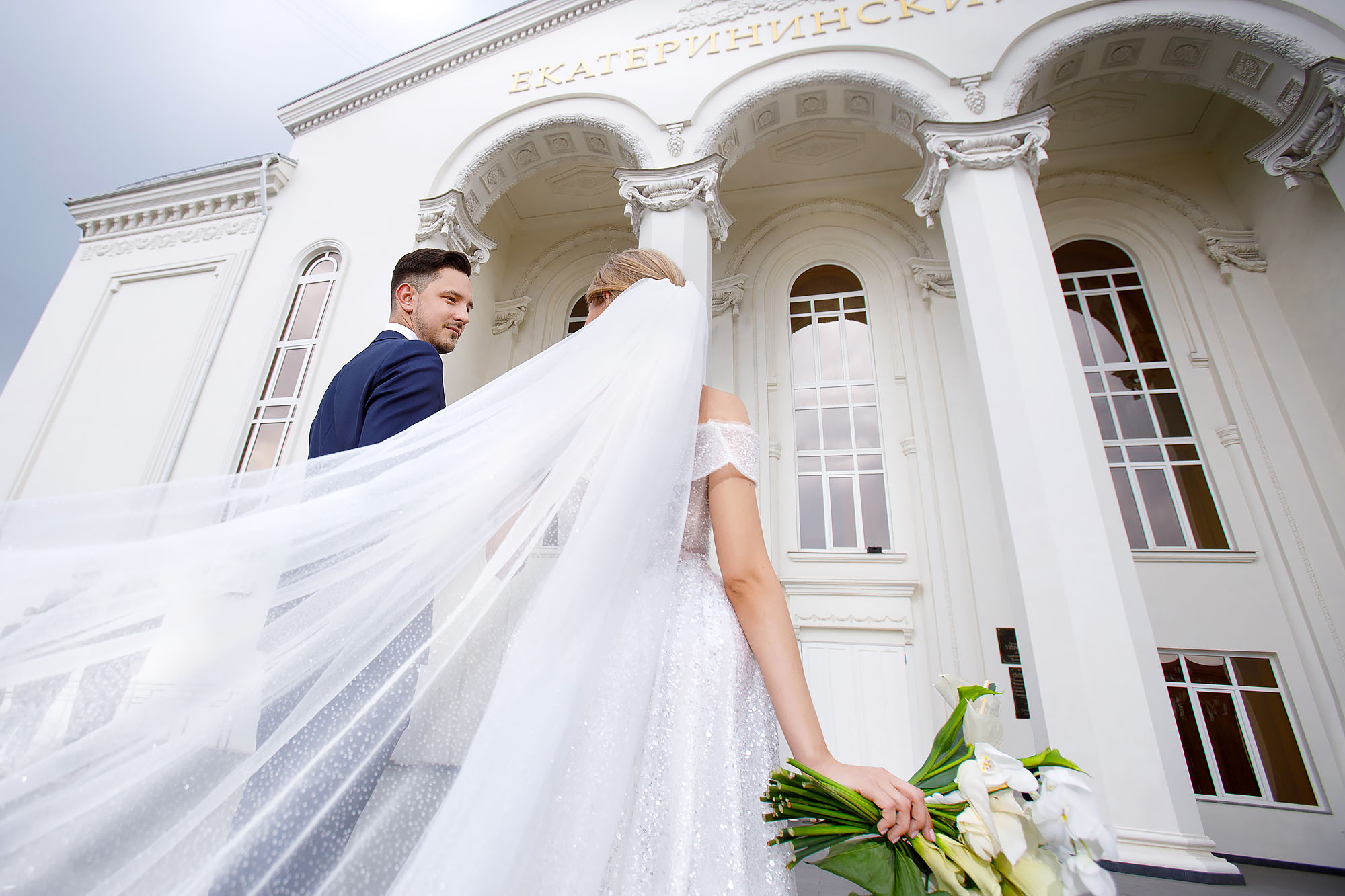 Фонтан чувств и эмоций. Свадебный фотограф Краснодар, Сочи, Геленджик, Анапа, Ростов