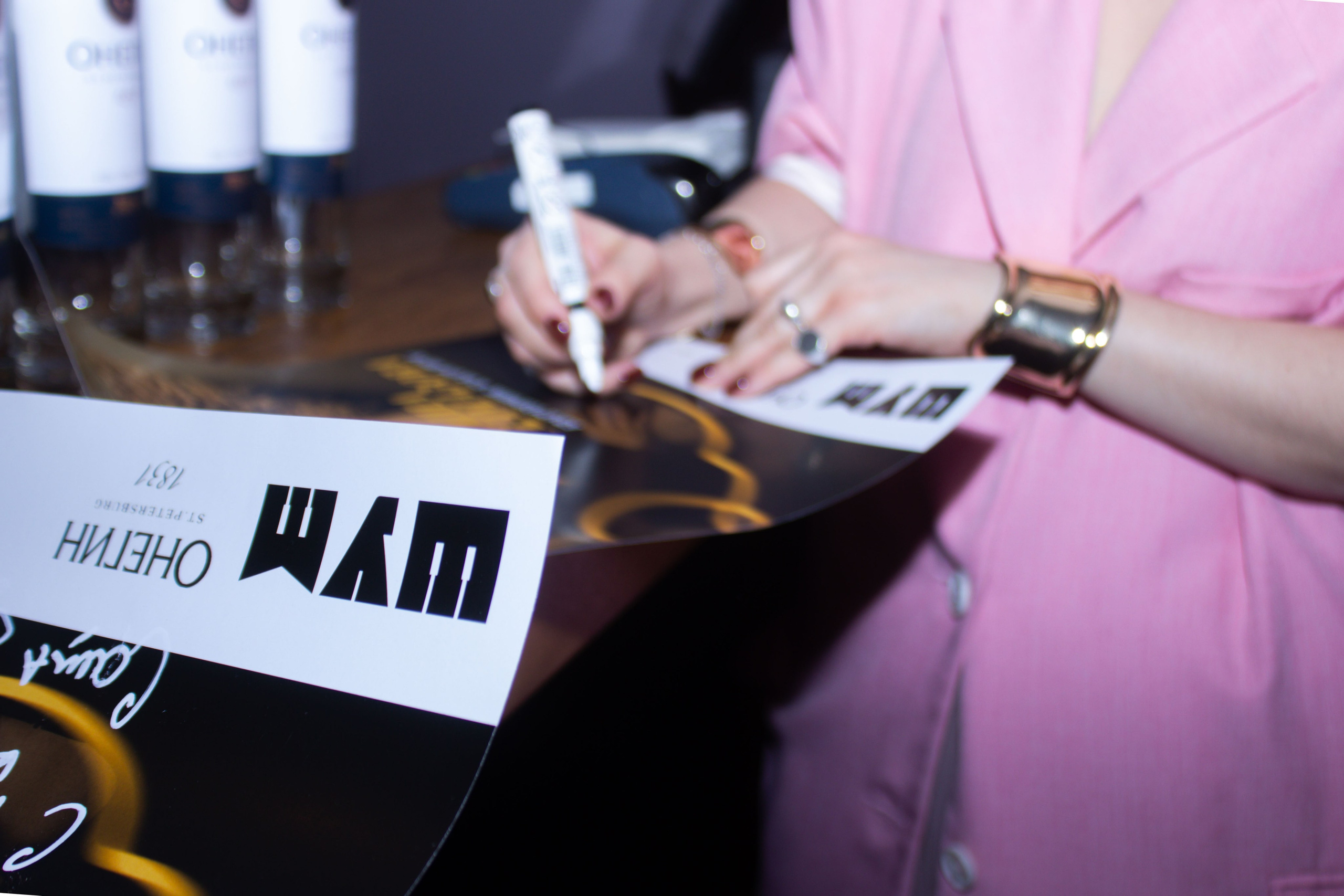 Саша Алмазова | Кабаре ШУМ. Юля Мурашова портретный и документальный фотограф