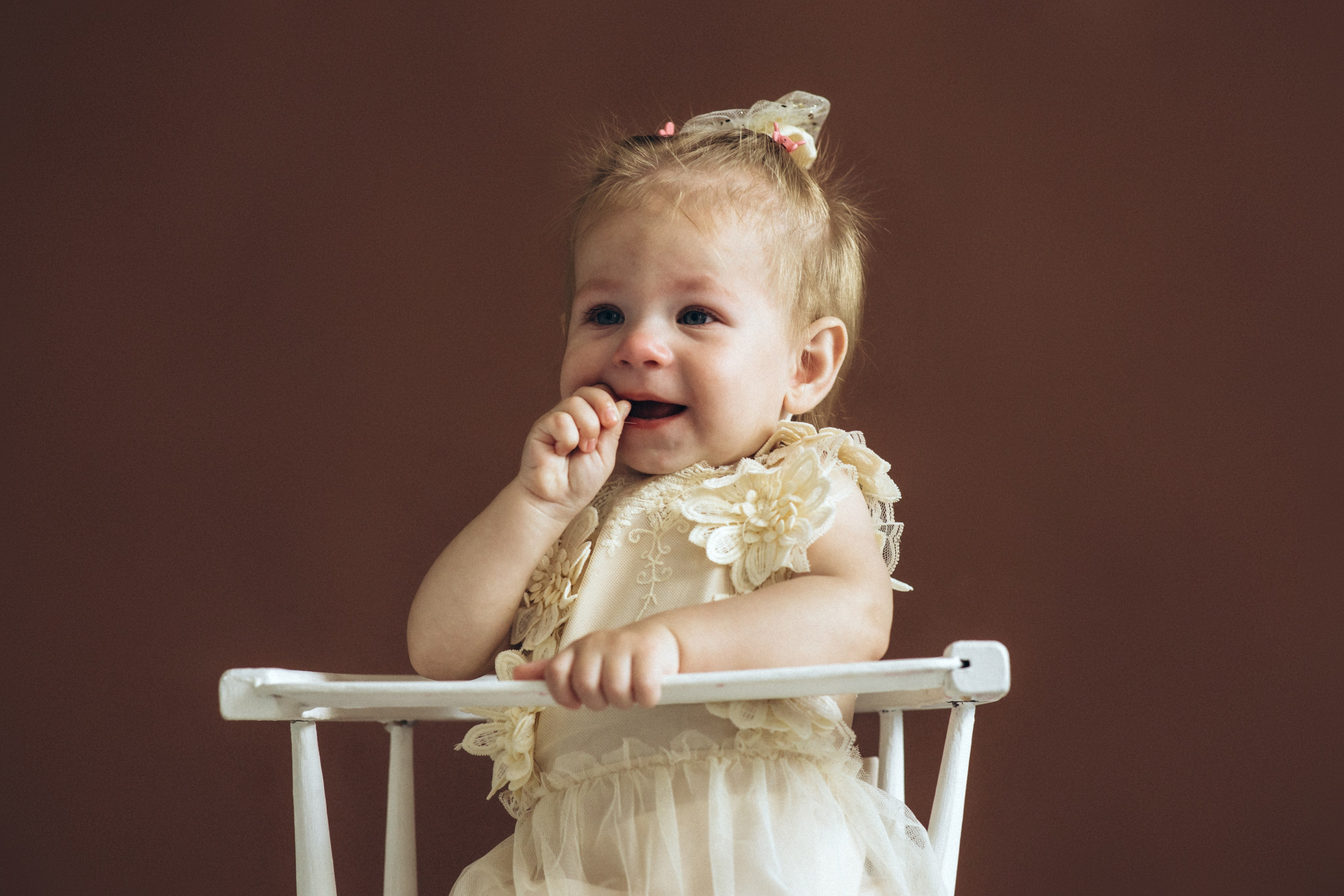 Полина с мамой. Фотограф на крещение в Рязани. Семейный фотограф