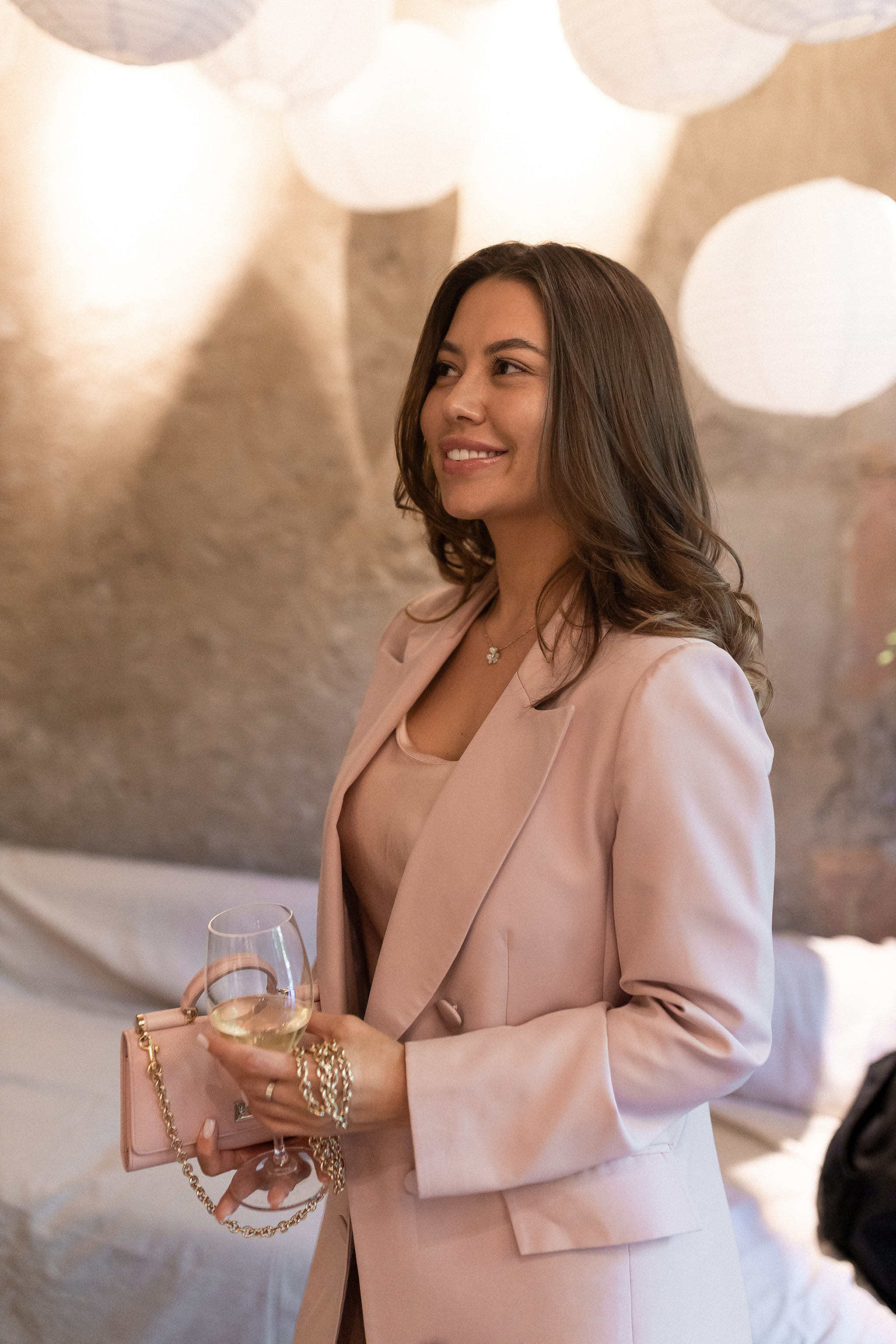 MIKHAIL VASSILYEV — Свадебный и Репортажный фотограф в Алматы